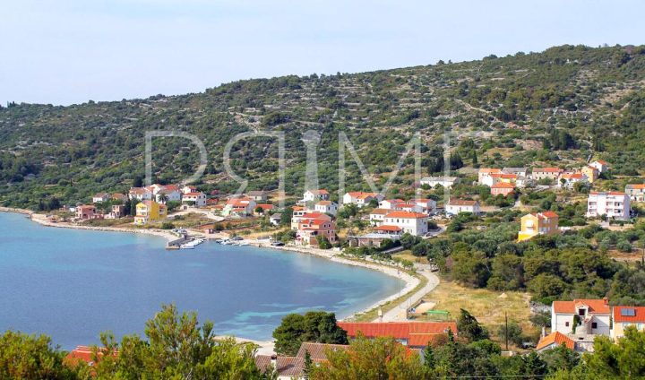 Land for sale 1403 m² – Soline