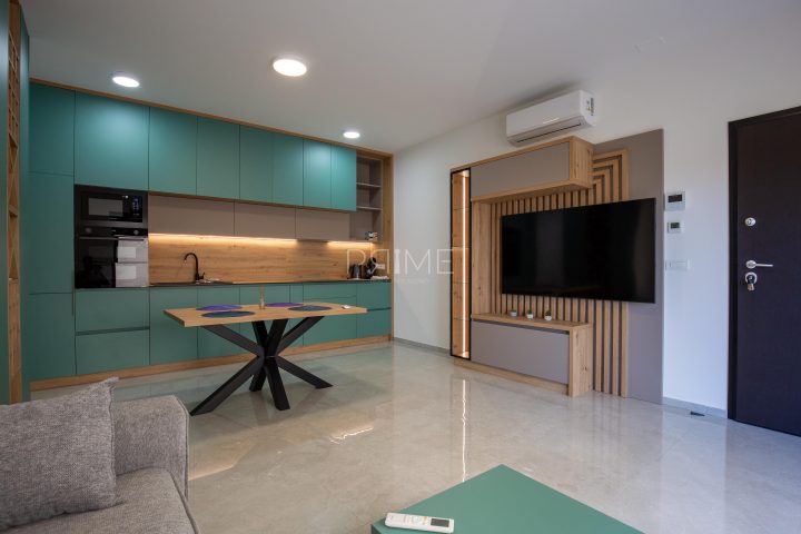 Apartmán na prodej 78 m² – Plovanija