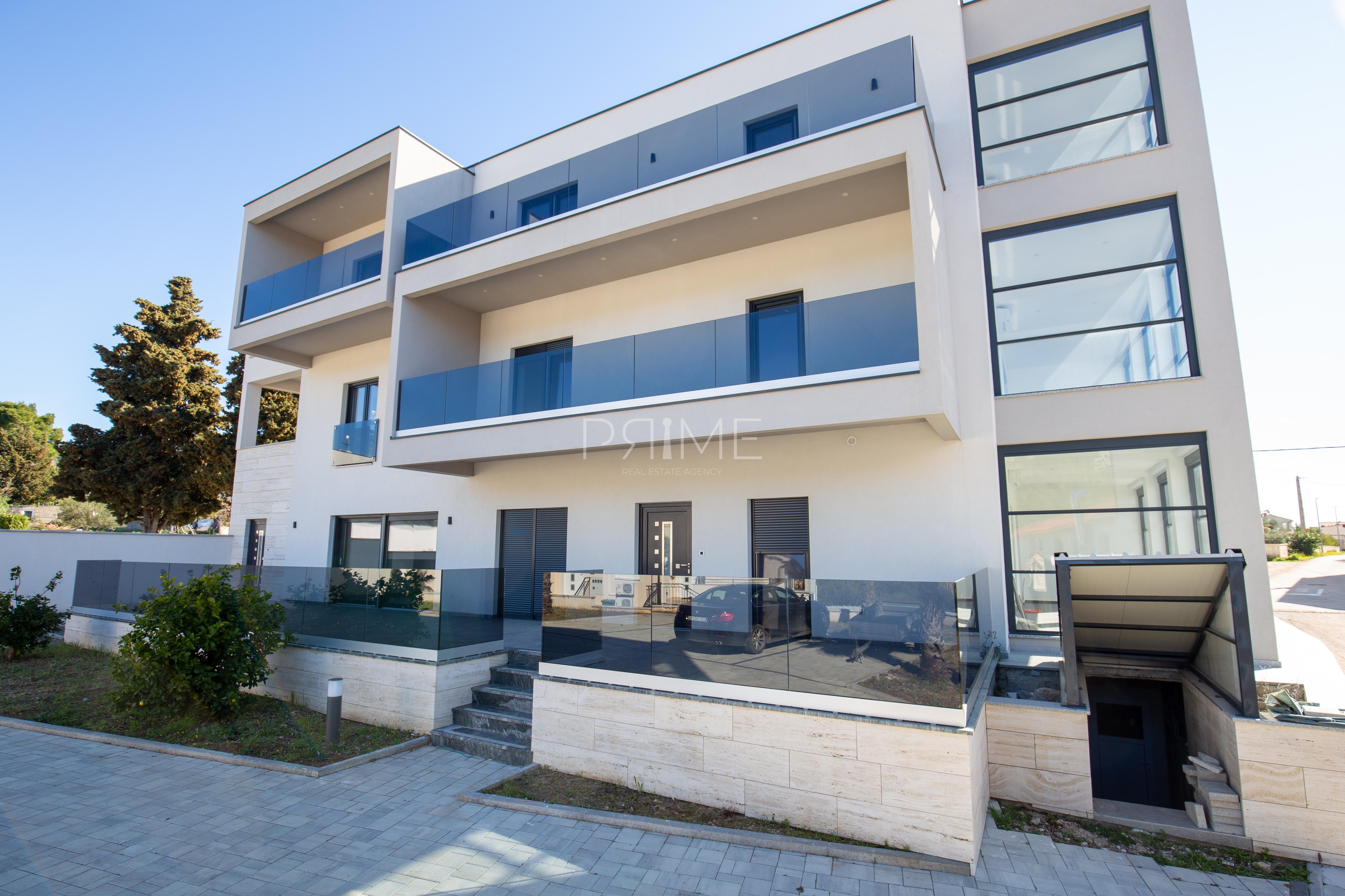 Kuća Na prodaju - ŠIBENSKO-KNINSKA TRIBUNJ