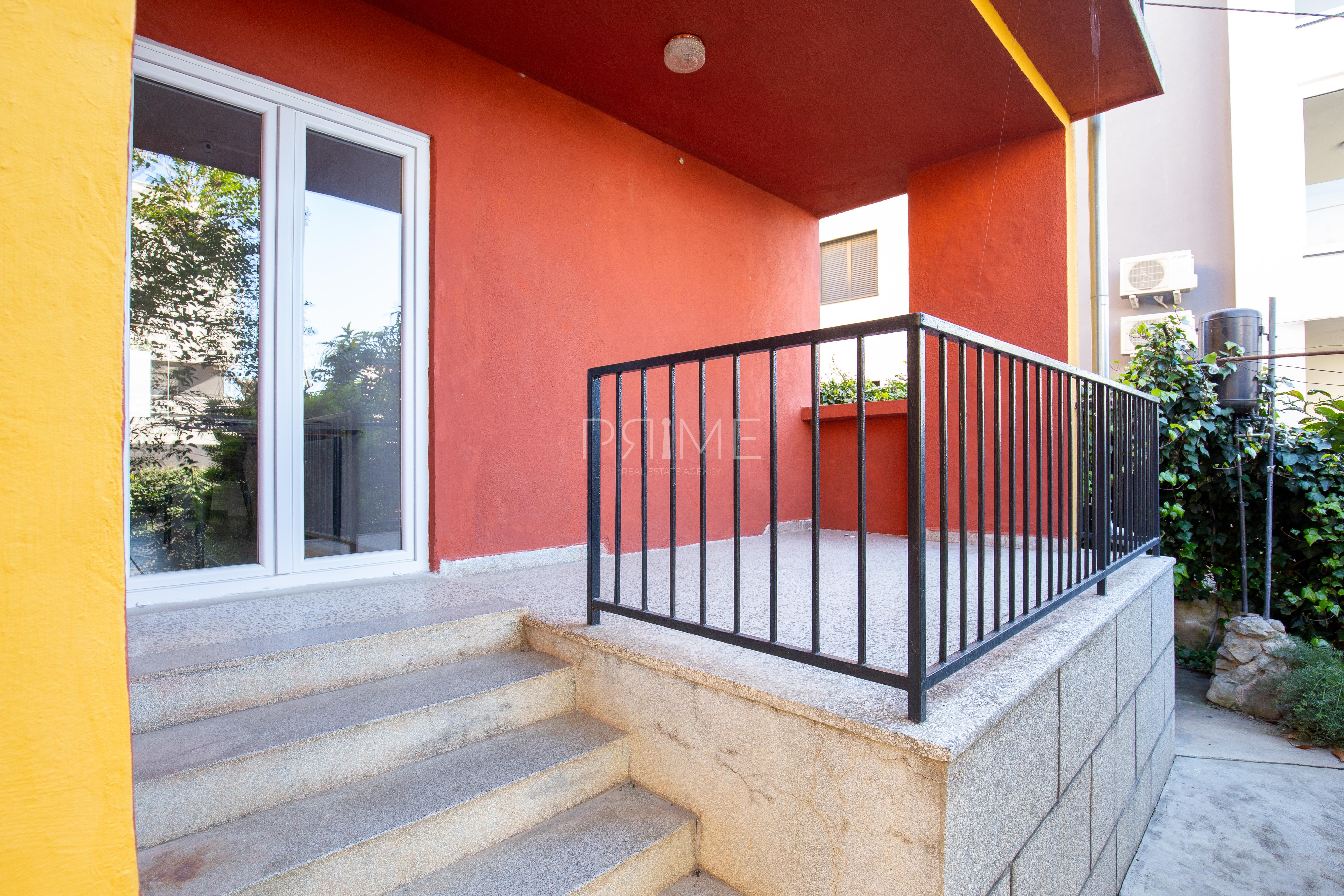 Haus Zu verkaufen - ZADARSKA POLIČNIK