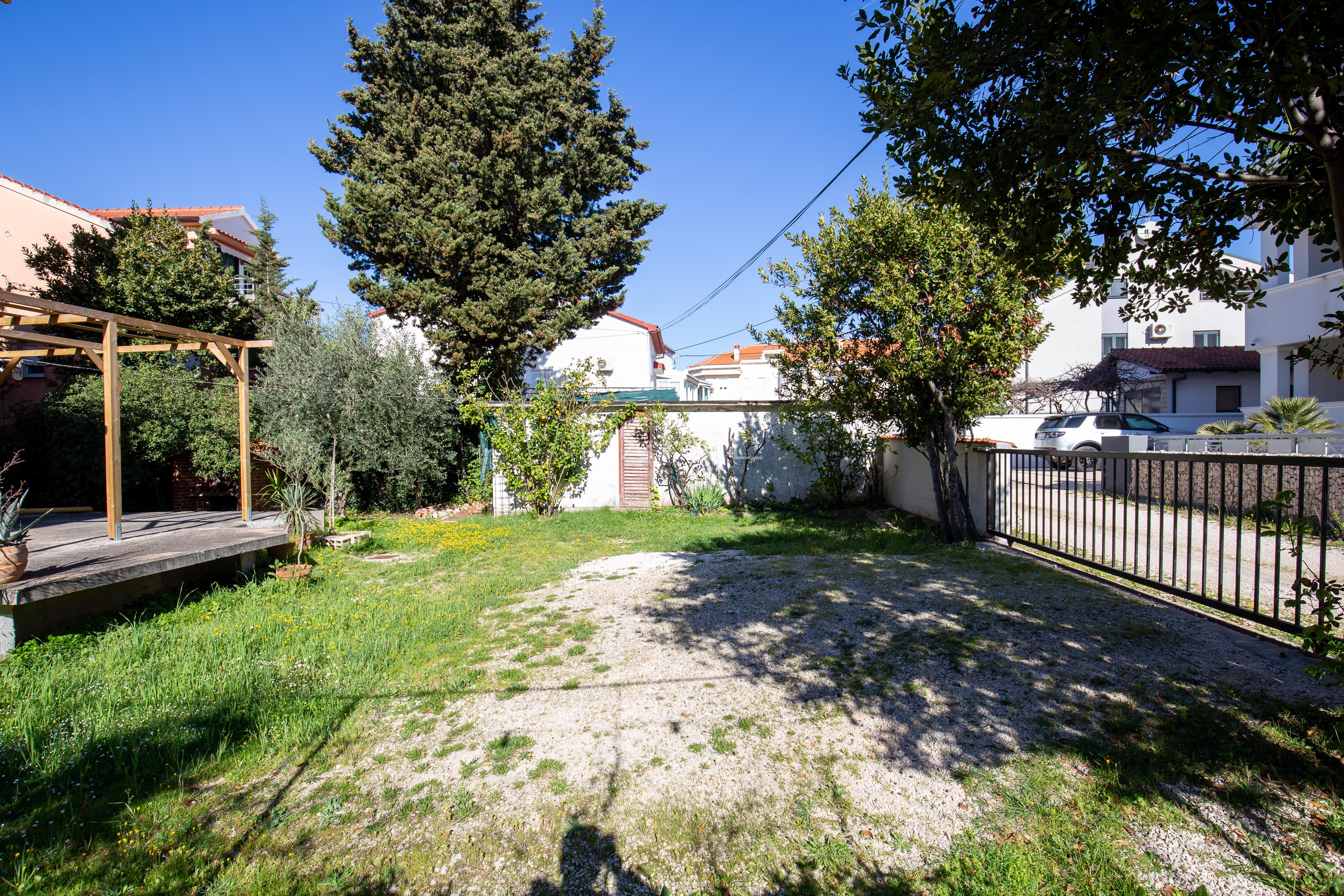 Haus Zu verkaufen - ZADARSKA POLIČNIK
