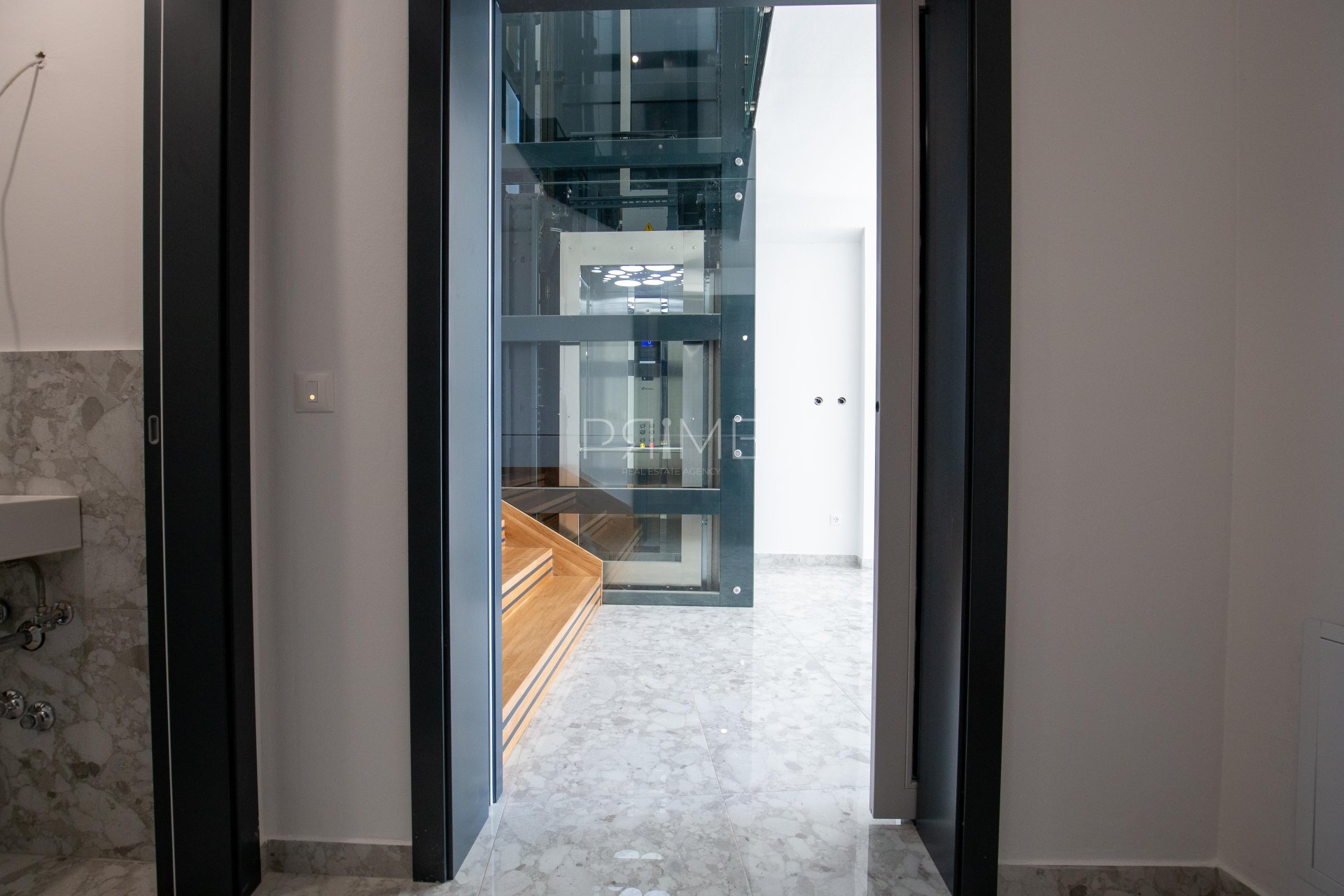 Haus Zu verkaufen - ZADARSKA SUKOŠAN