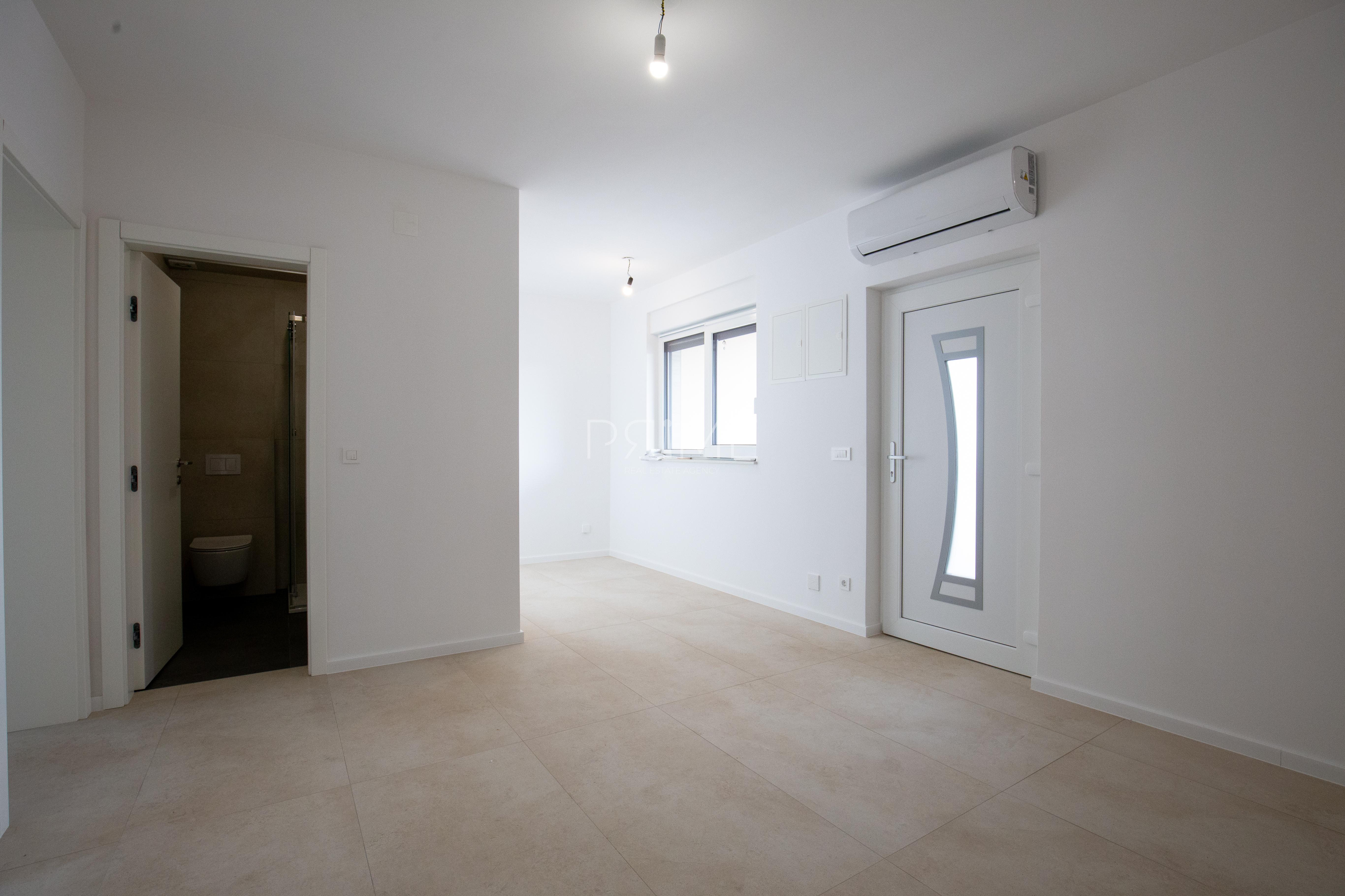 Flat For sale - ZADARSKA VIR