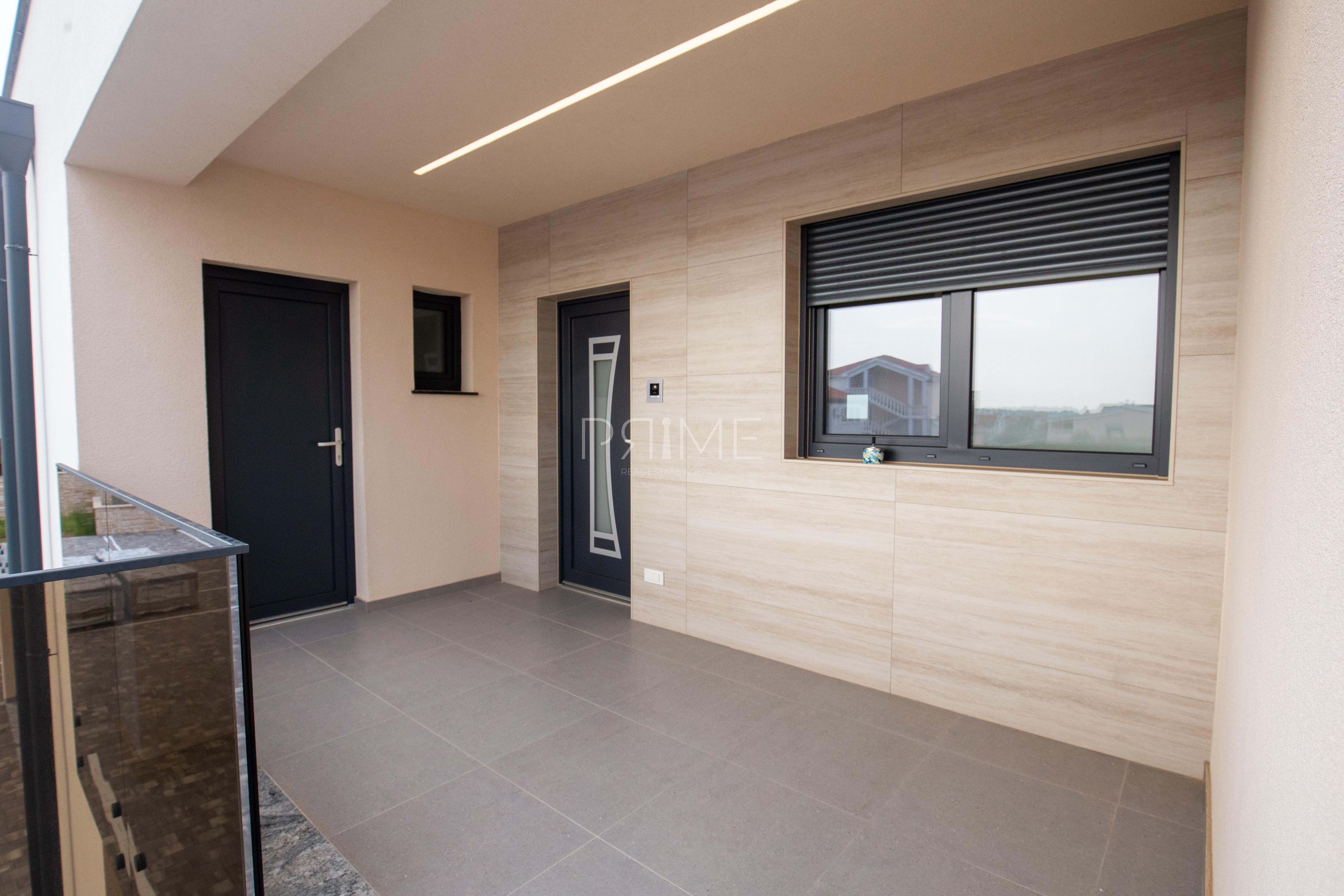 Flat For sale - ZADARSKA VIR