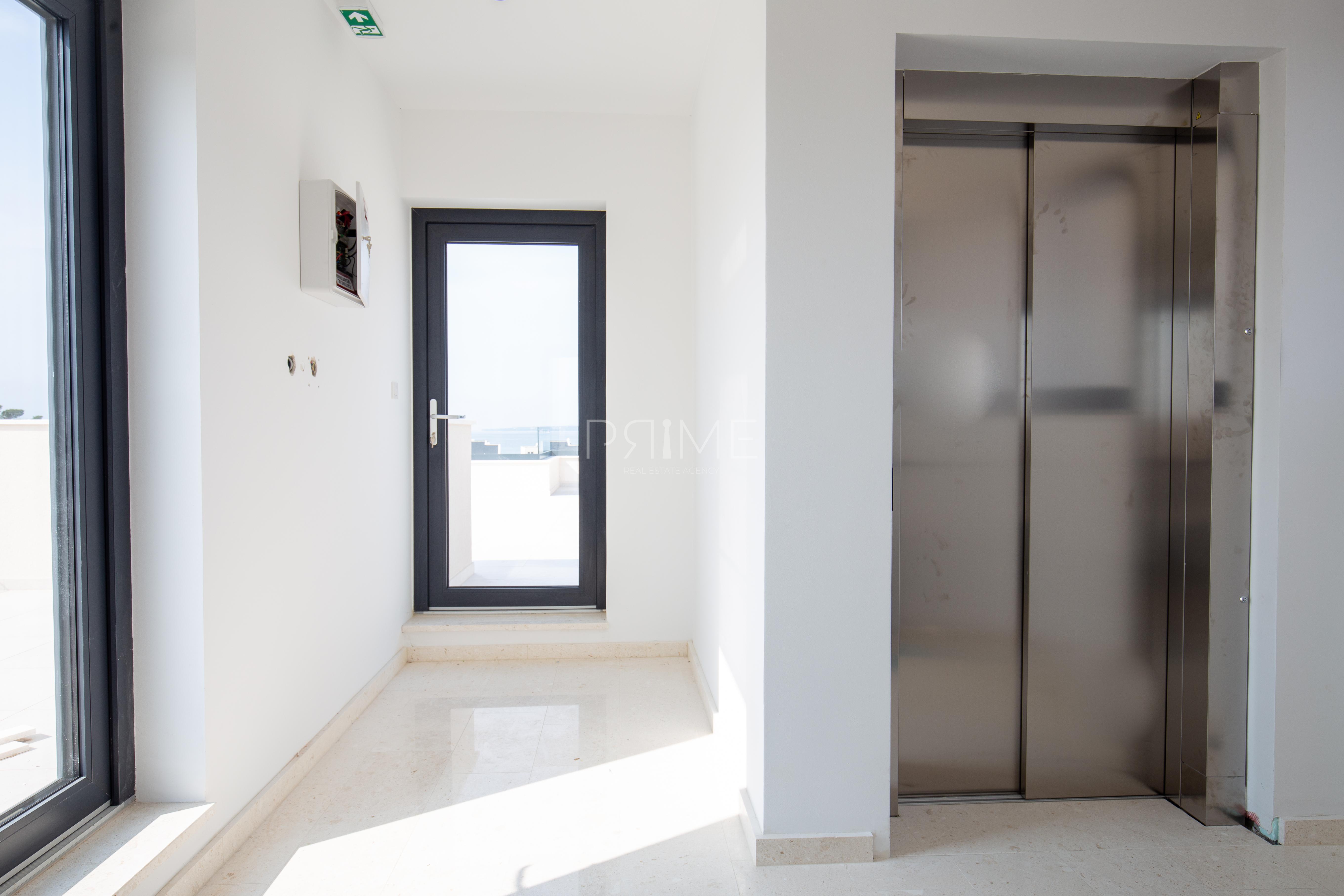 Appartement À vendre - ZADARSKA PRIVLAKA