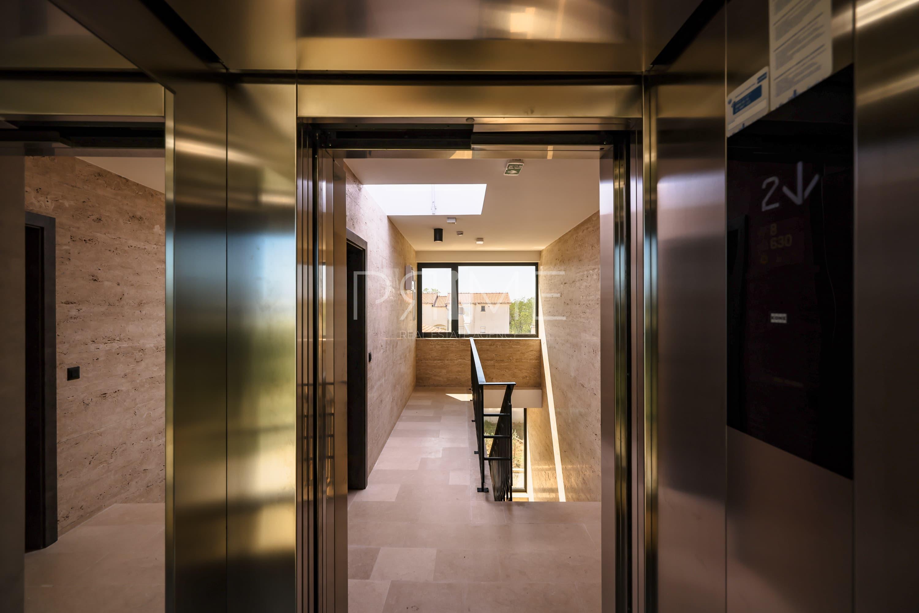 Appartement À vendre - ZADARSKA PRIVLAKA