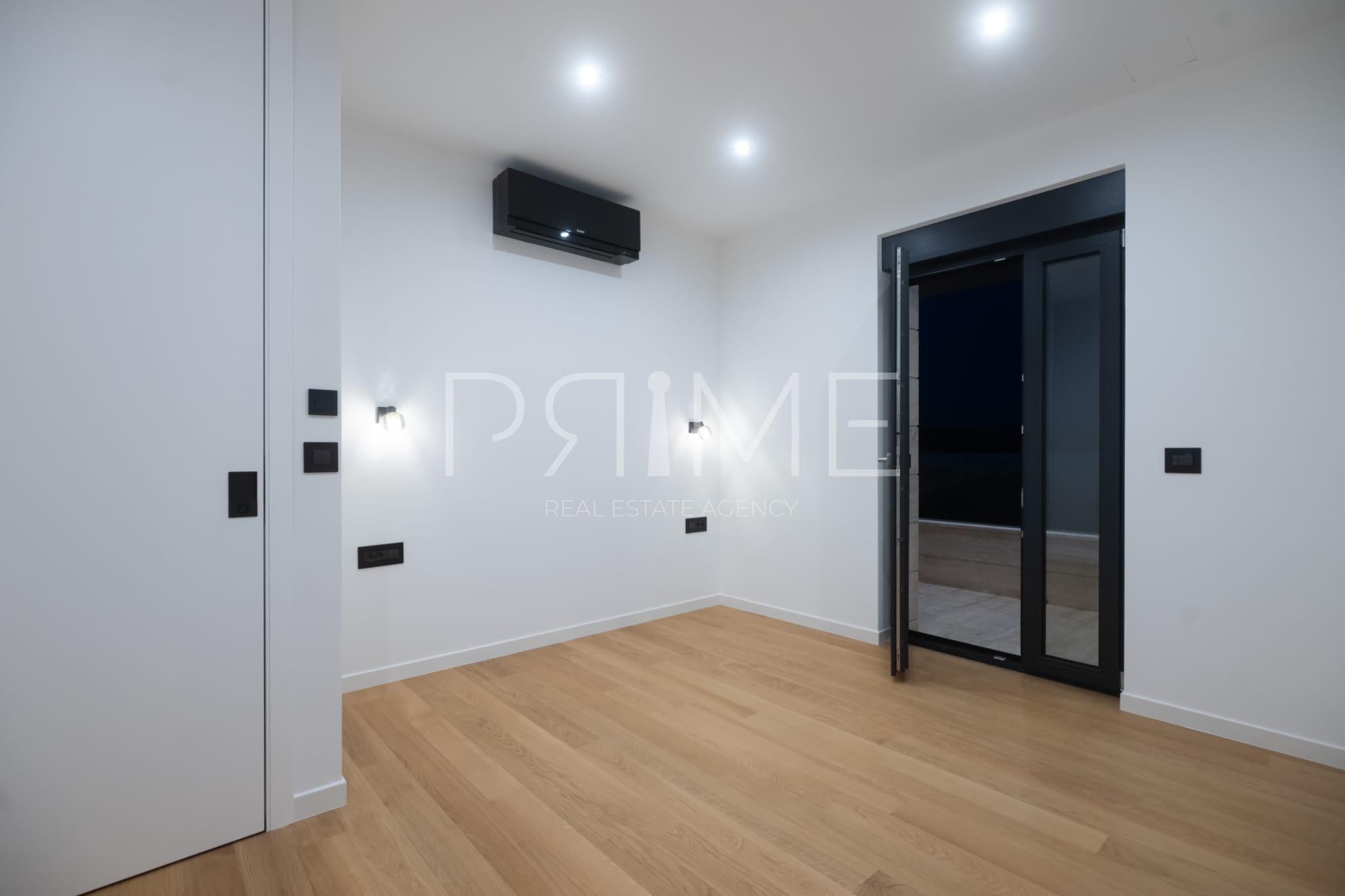 House For sale - ZADARSKA SUKOŠAN