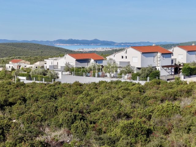 Zemljište na prodaju 611 m² – Debeljak