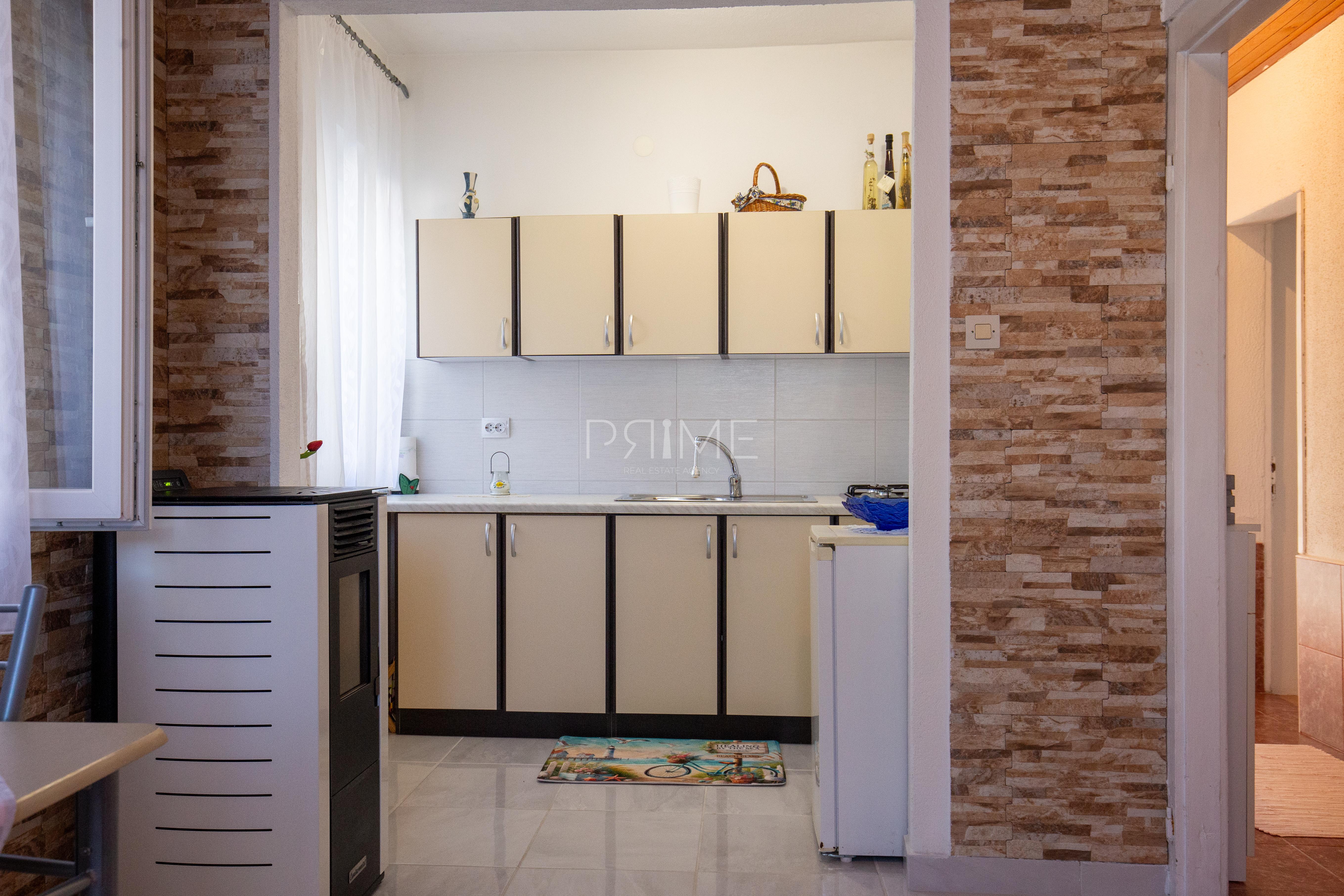 Maison À vendre - ŠIBENSKO-KNINSKA TISNO