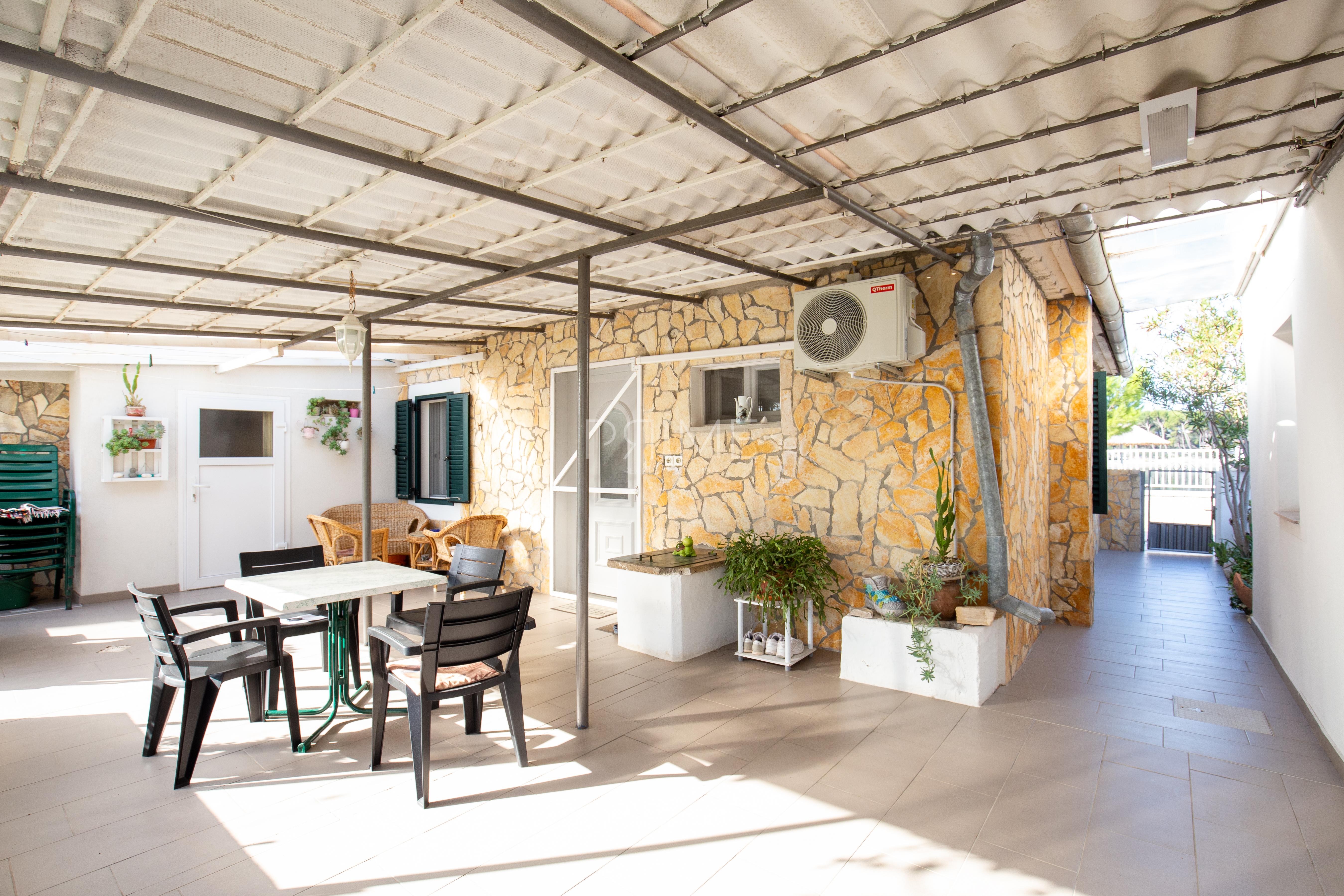 Maison À vendre - ŠIBENSKO-KNINSKA TISNO