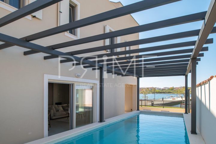 Kuća na prodaju 168 m² – Nin