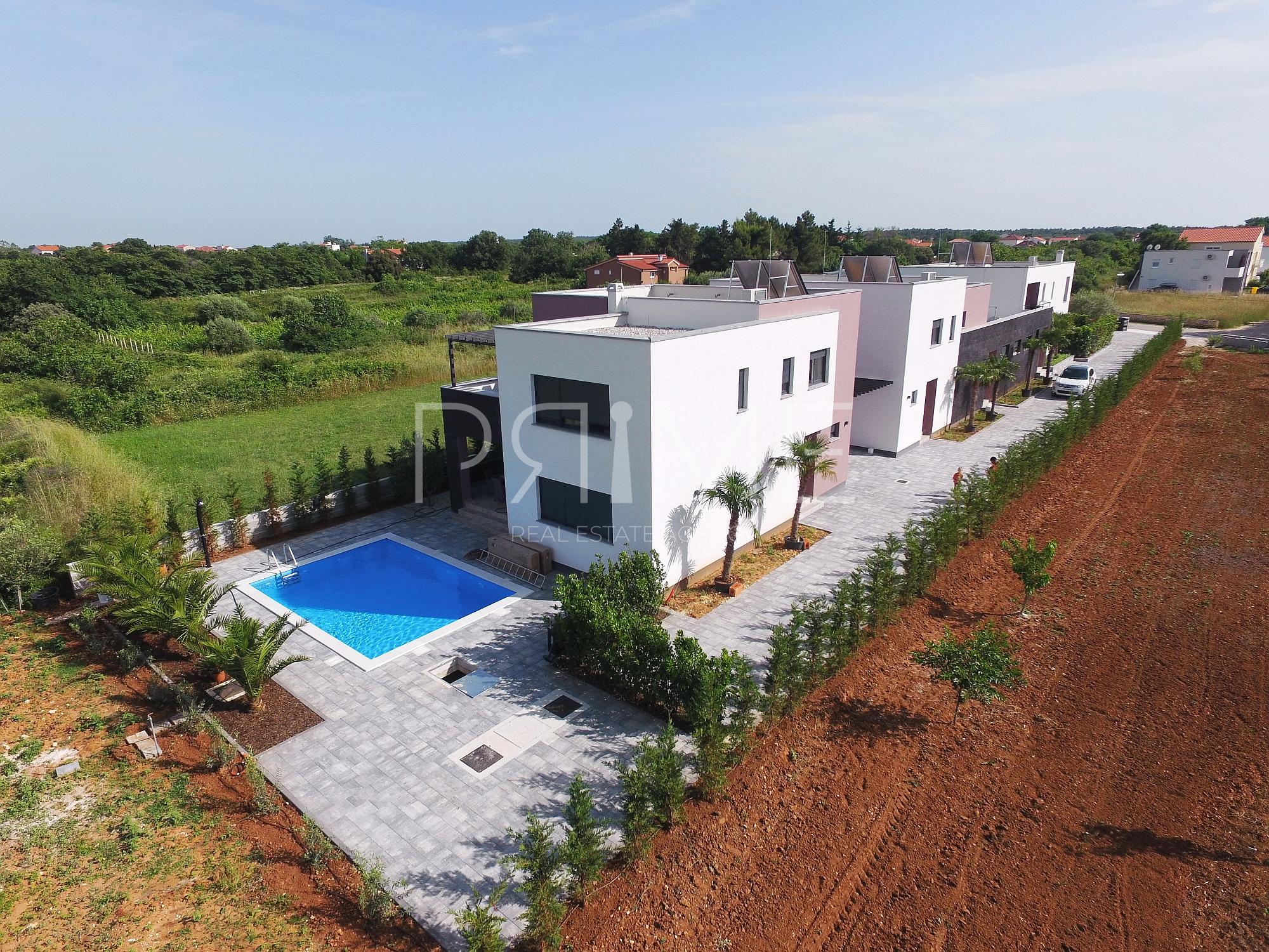 House For sale - ZADARSKA NIN