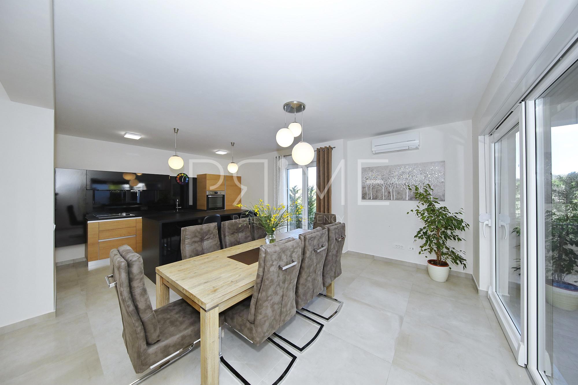 House For sale - ZADARSKA NIN