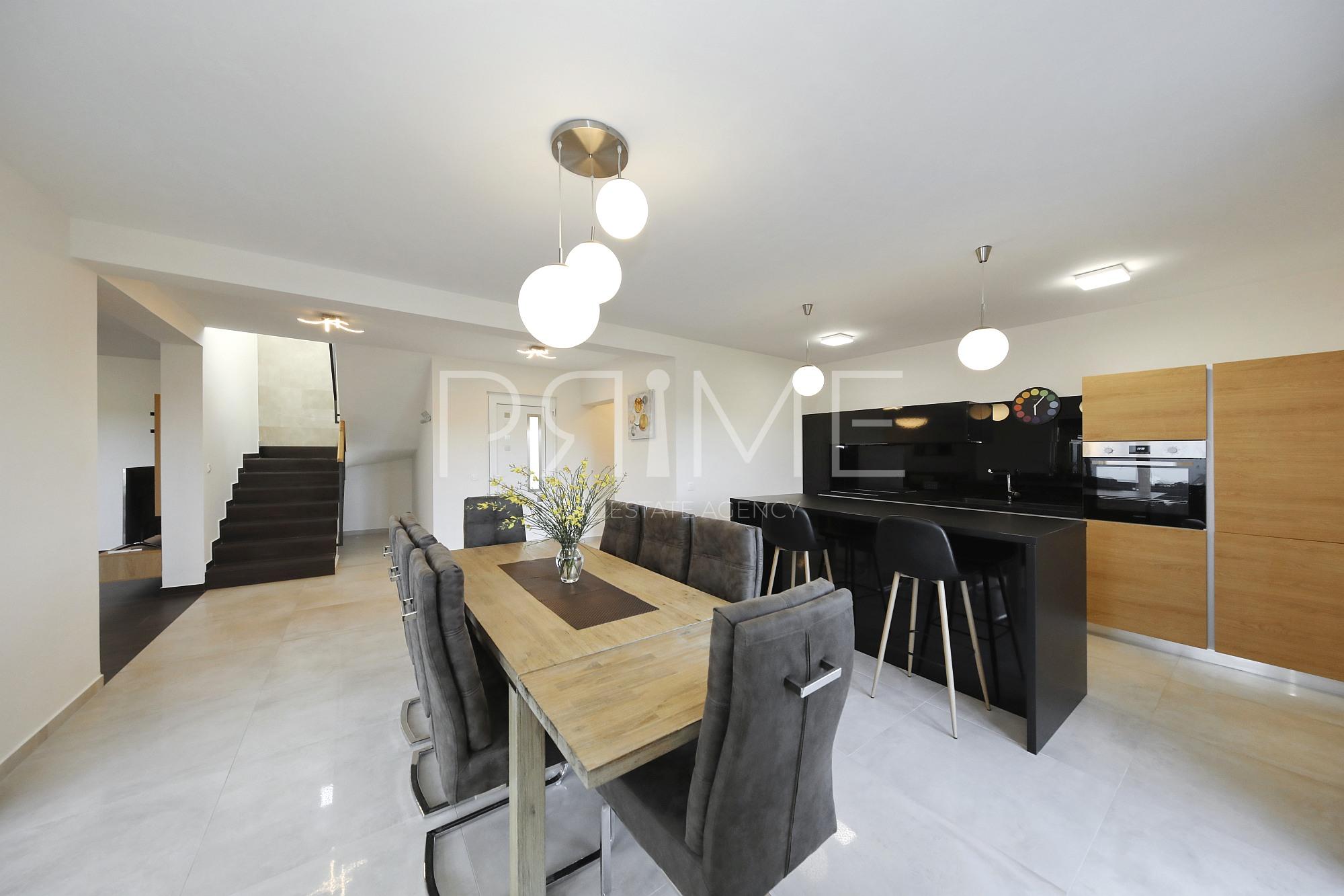 House For sale - ZADARSKA NIN
