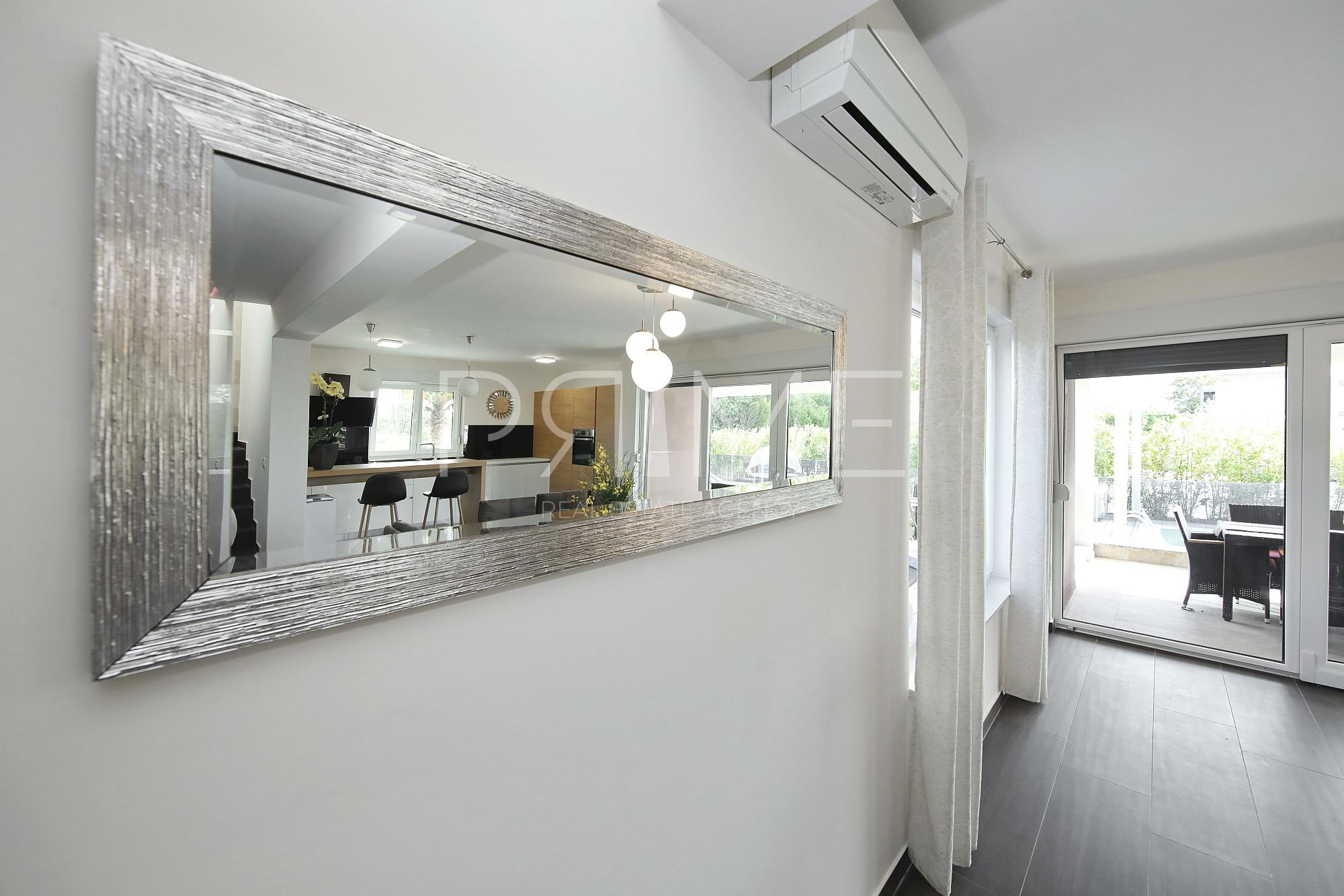 House For sale - ZADARSKA NIN