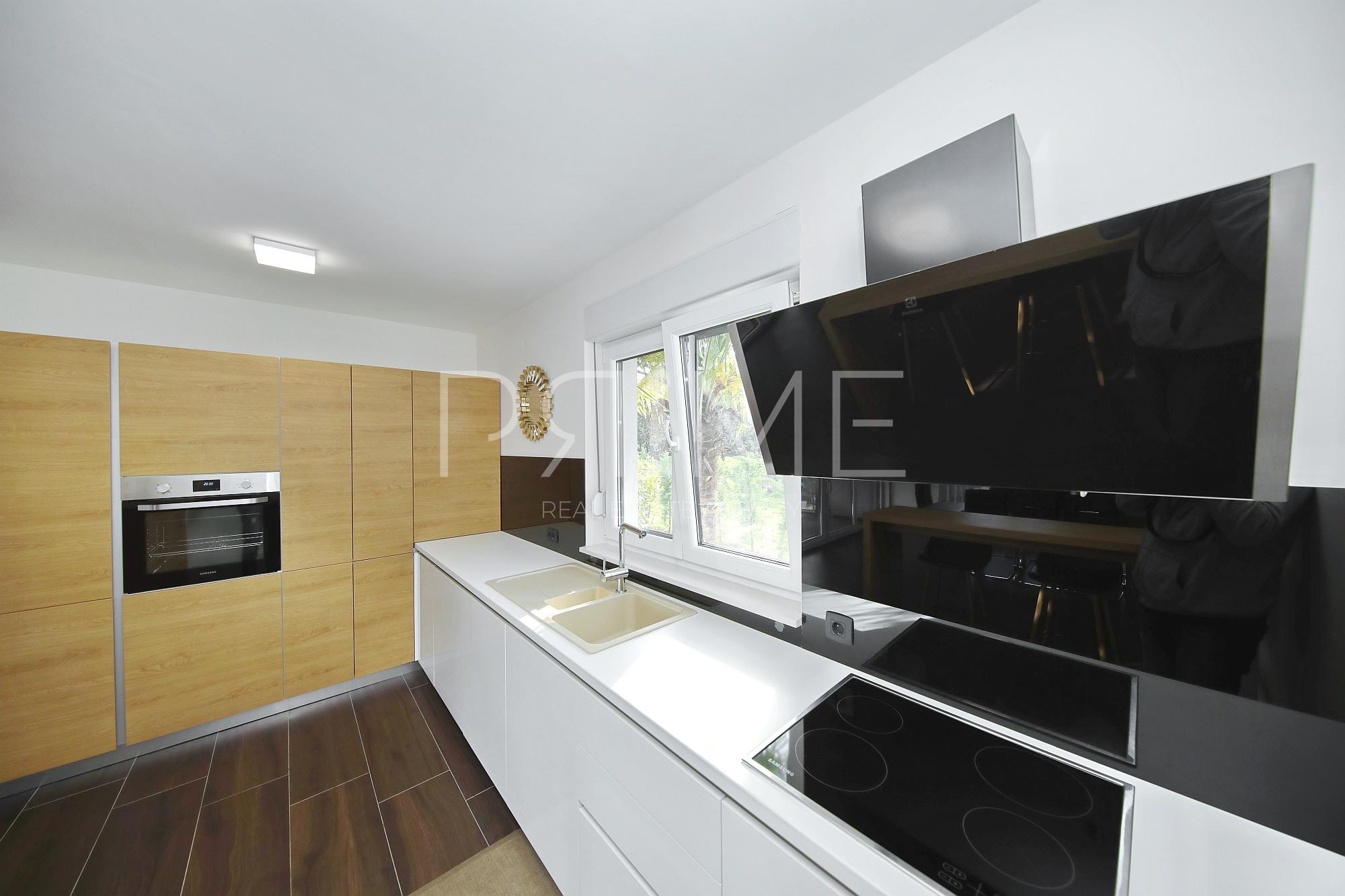 House For sale - ZADARSKA NIN