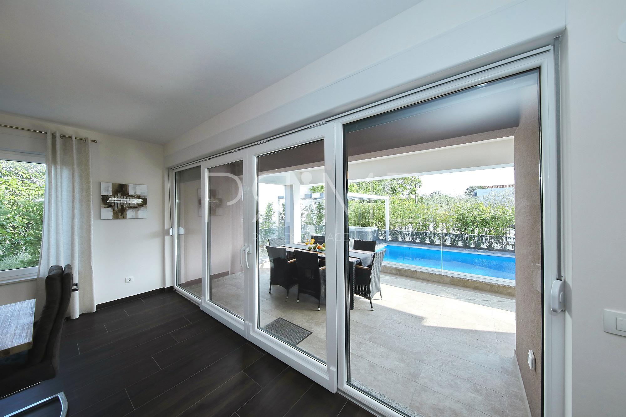 House For sale - ZADARSKA NIN