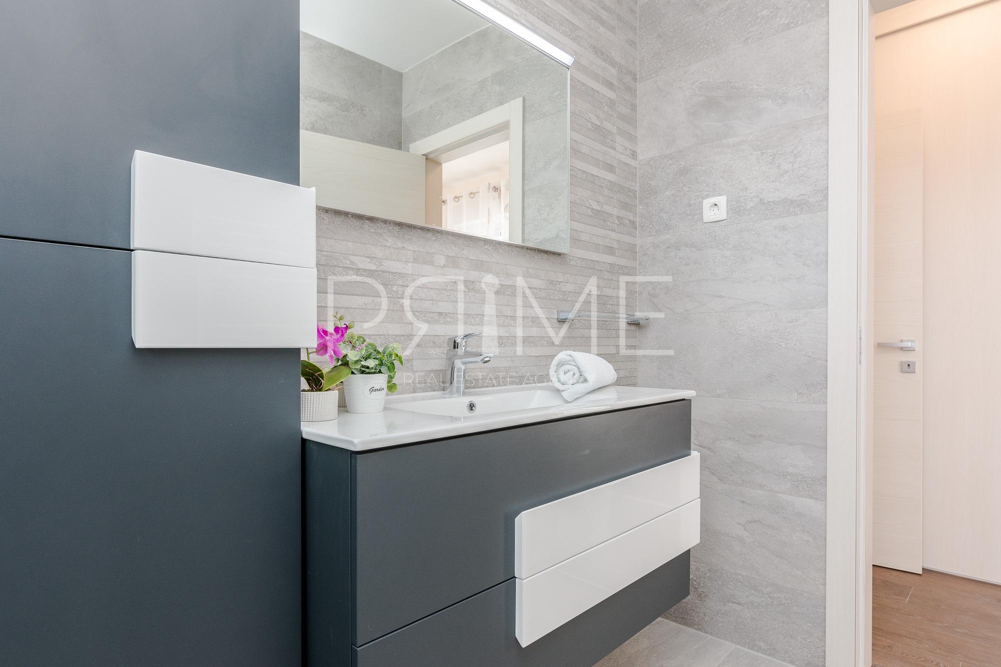 House For sale - ZADARSKA NIN