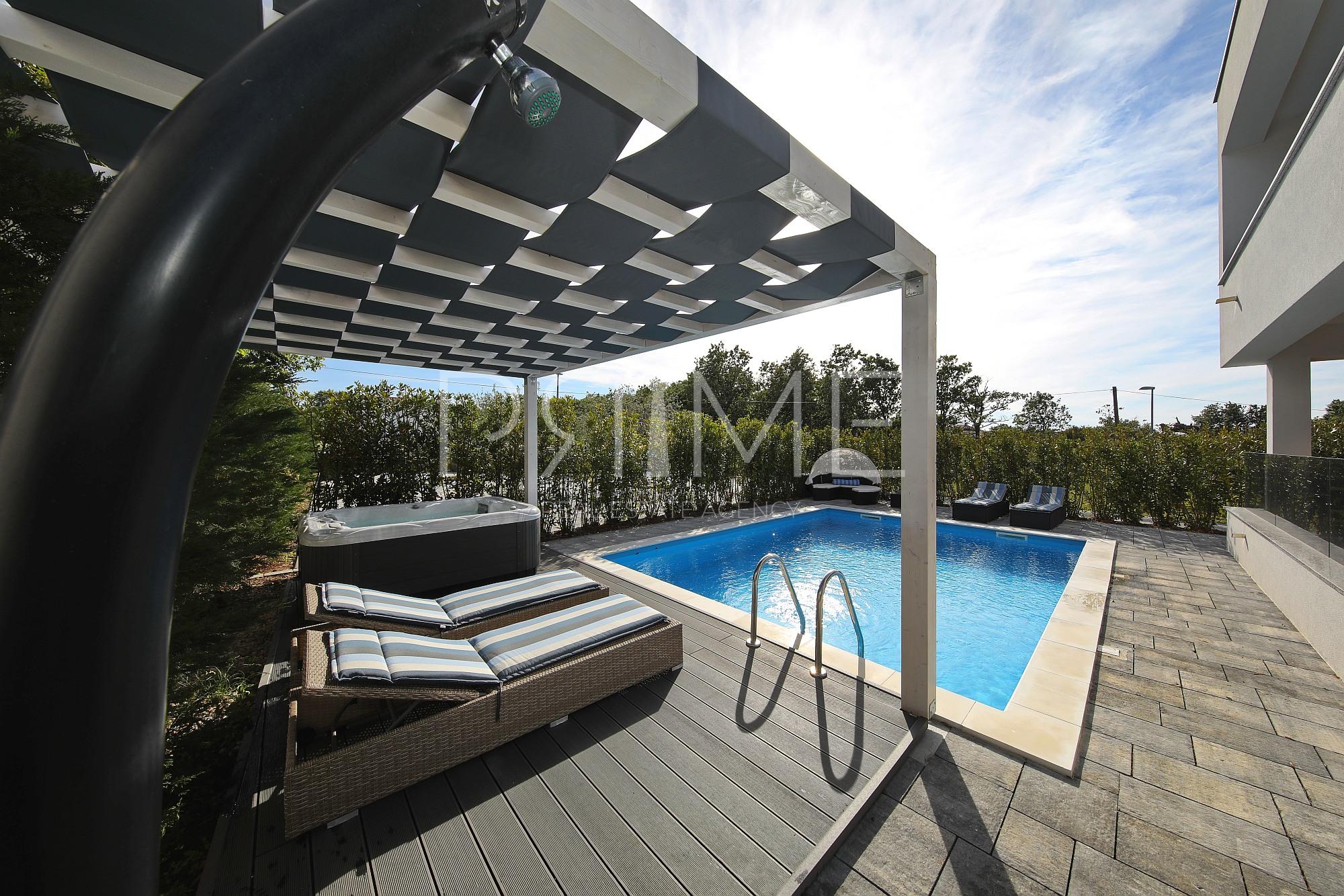 House For sale - ZADARSKA NIN