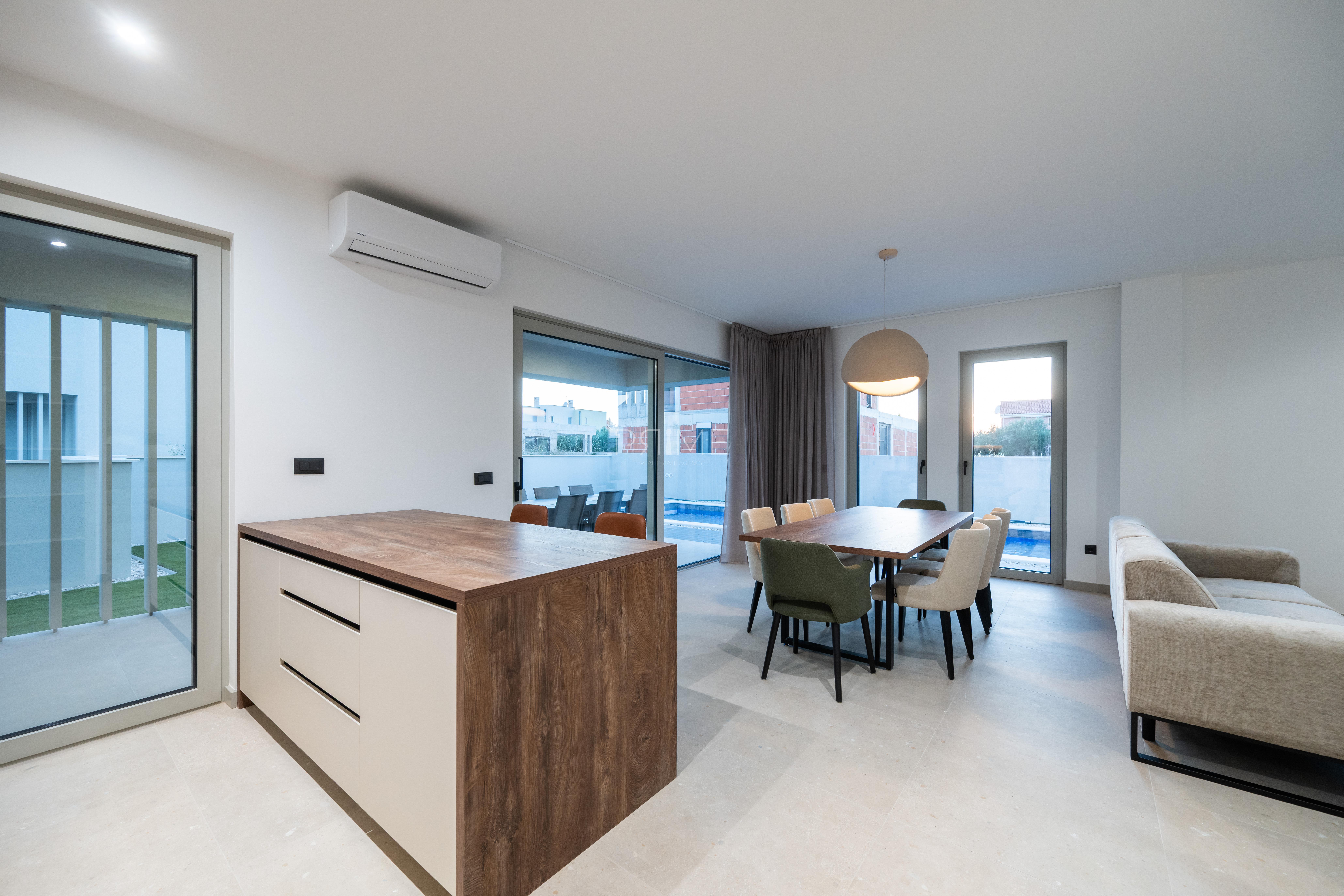 Haus Zu verkaufen - ZADARSKA PRIVLAKA