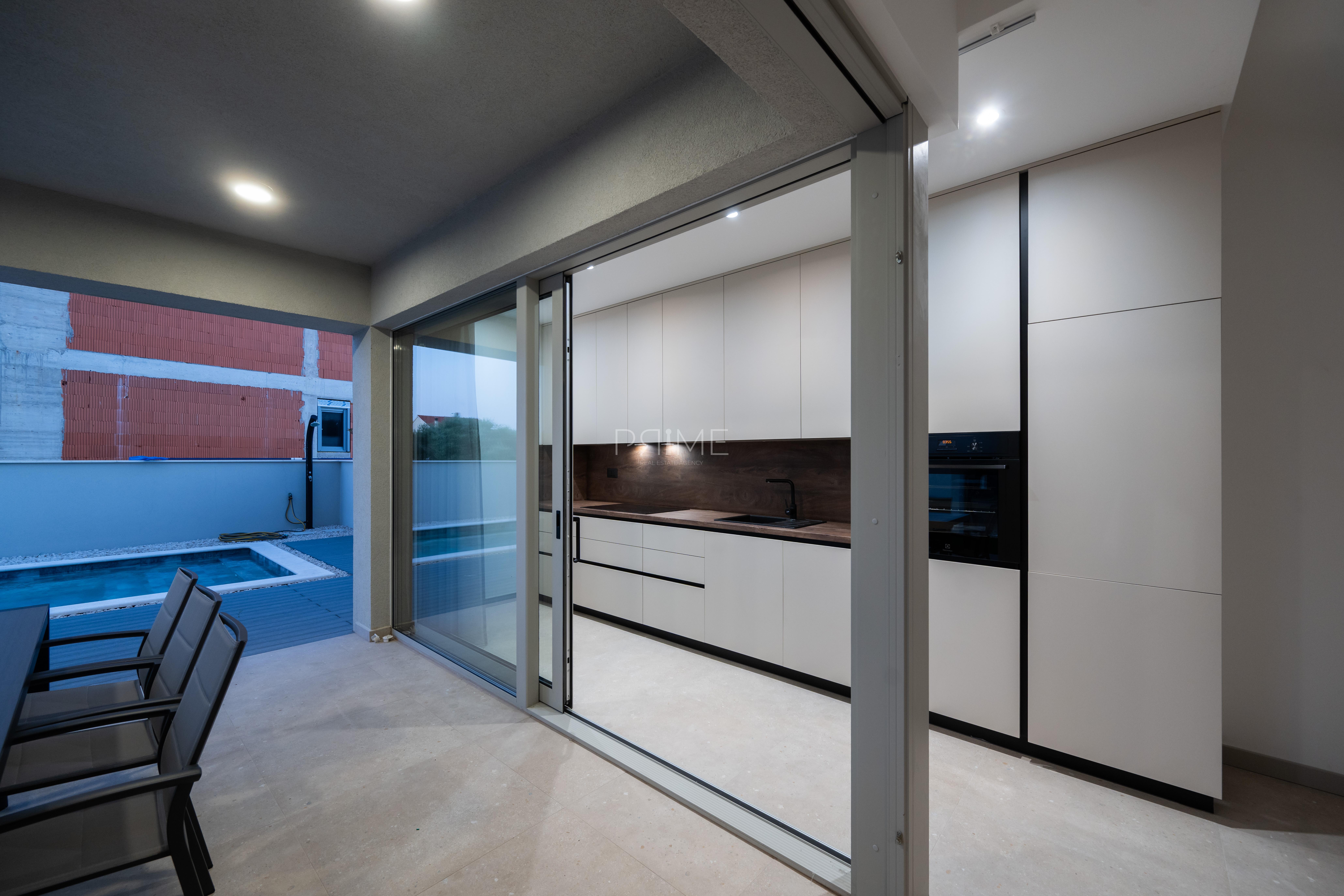 Haus Zu verkaufen - ZADARSKA PRIVLAKA