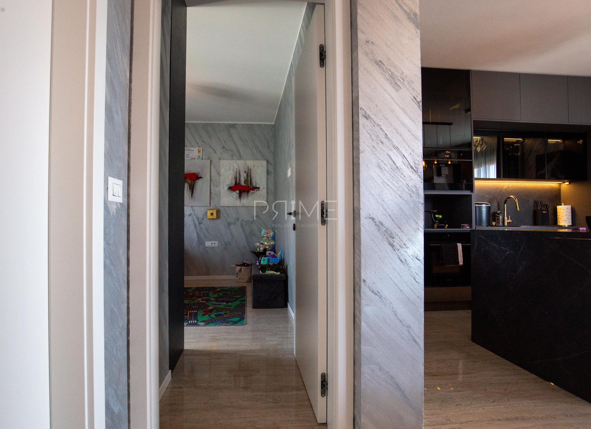 Flat For sale - ZADARSKA POLIČNIK