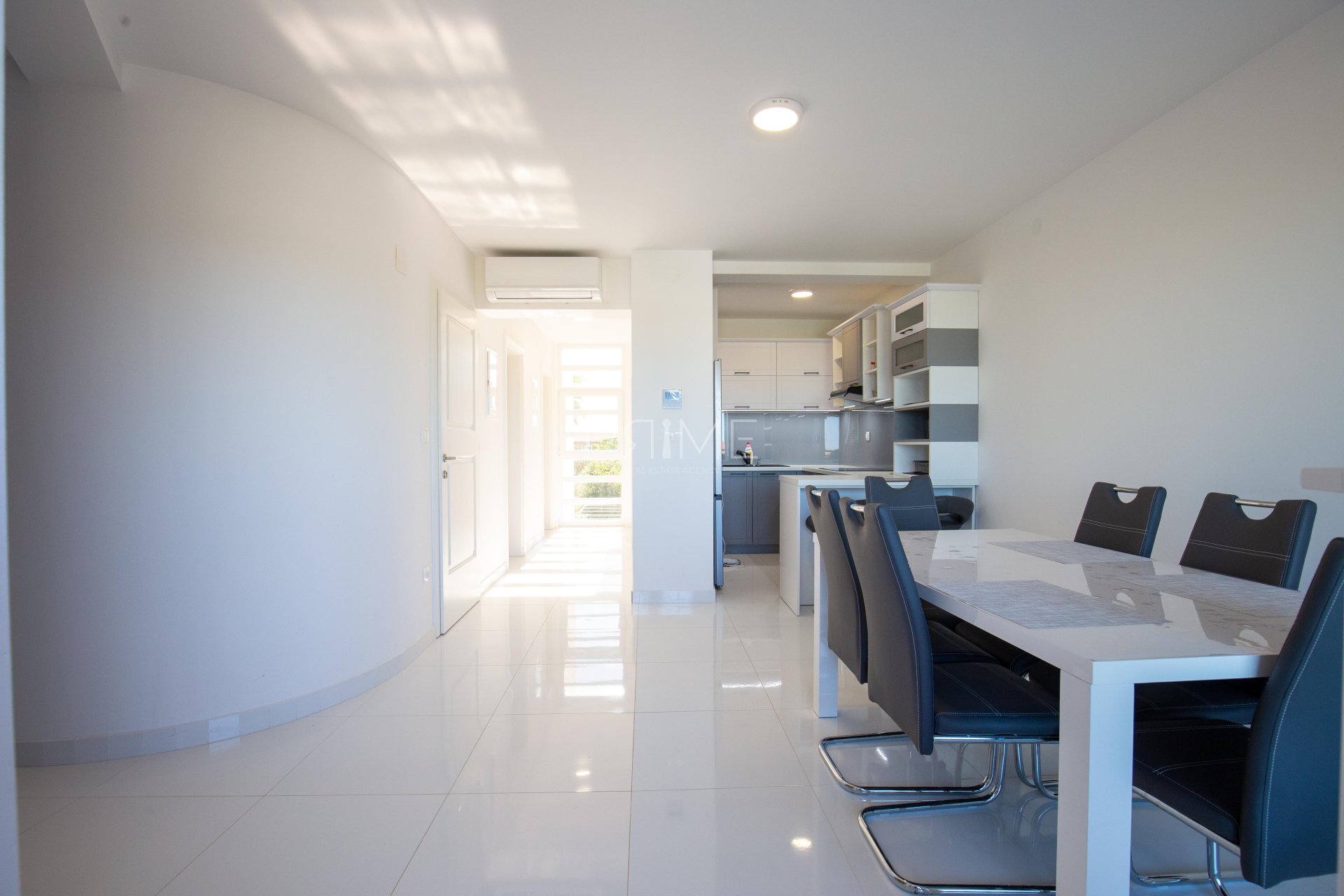 Apartma Naprodaj - ZADARSKA Vir