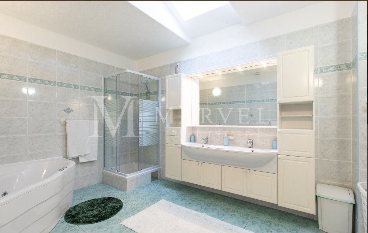 Flat For sale - PRIMORSKO-GORANSKA Baška