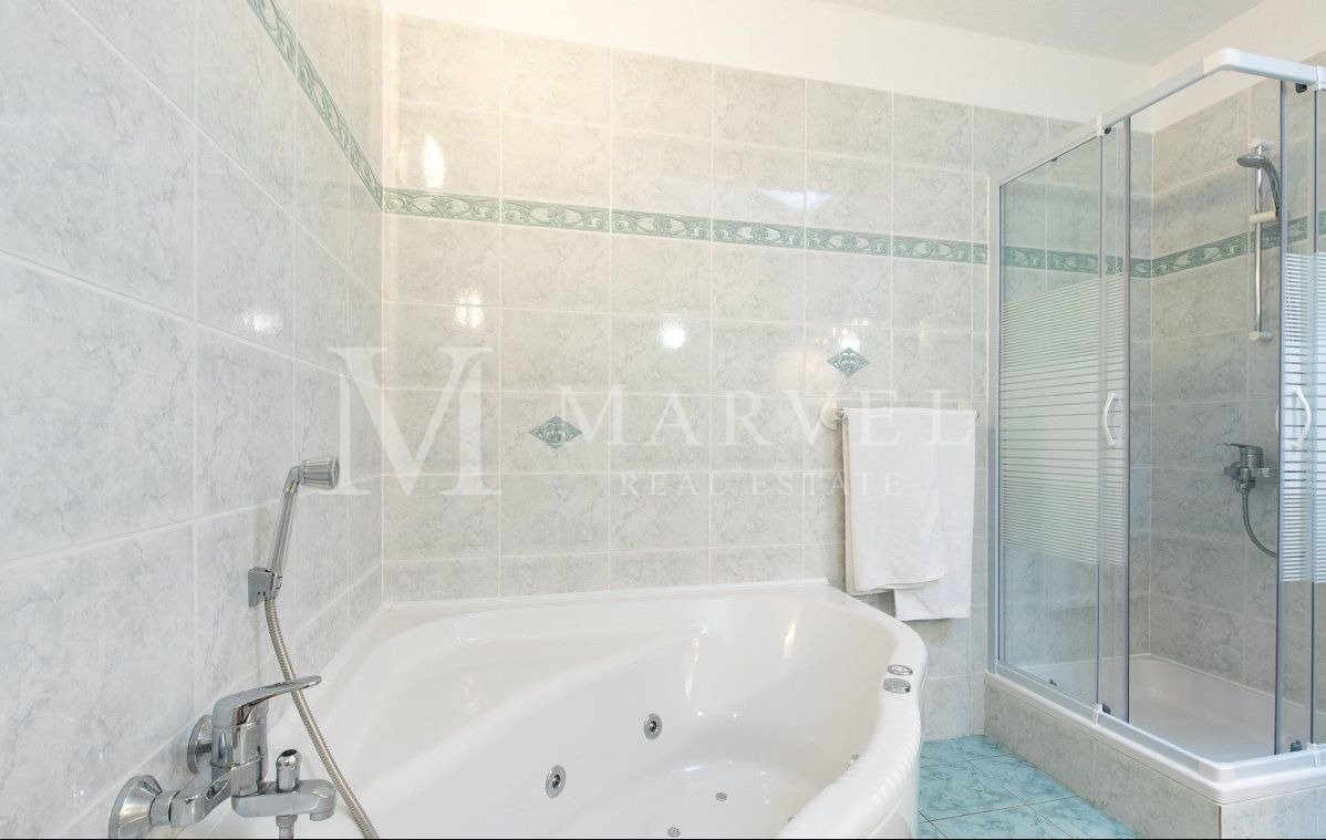 Flat For sale - PRIMORSKO-GORANSKA Baška