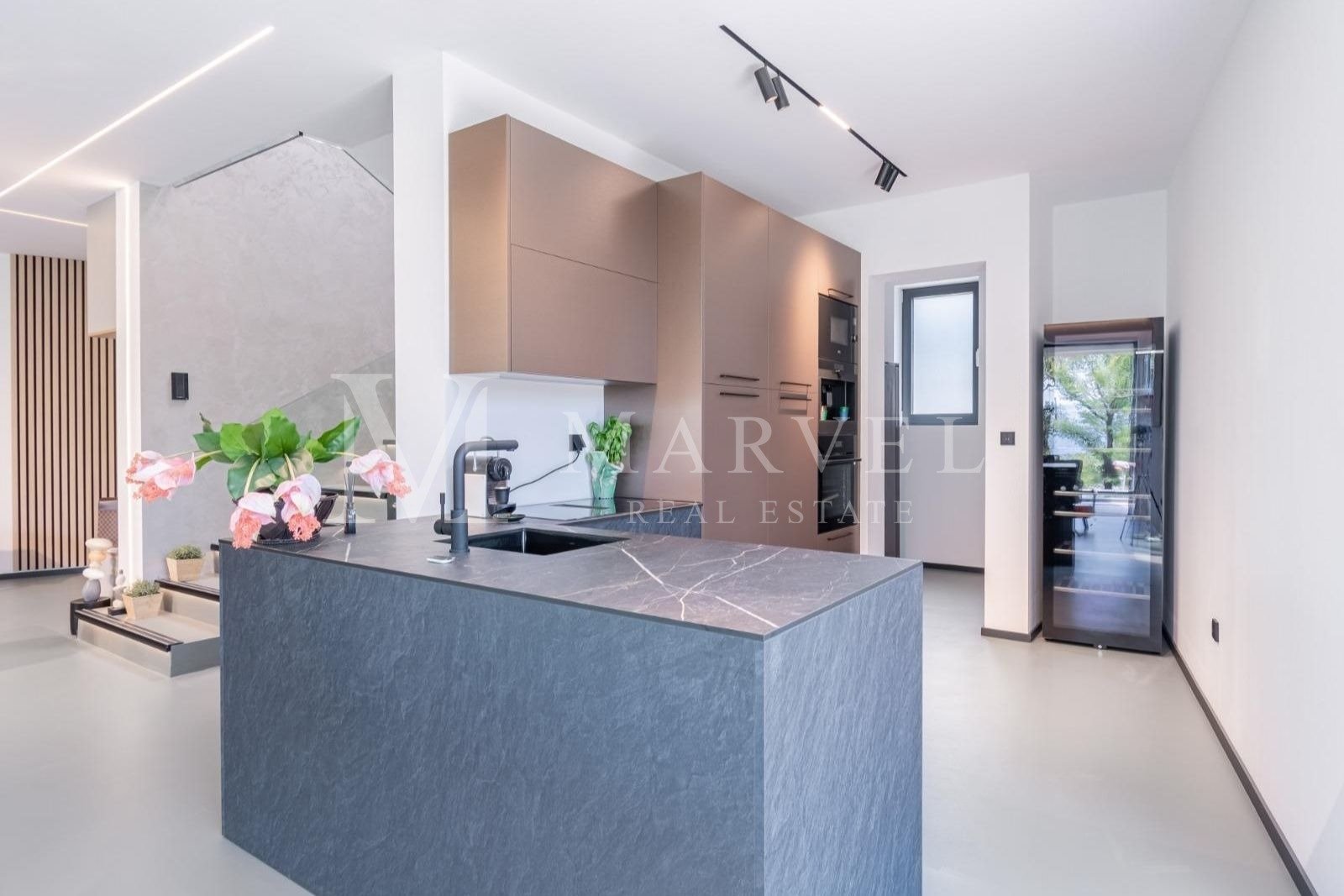 Haus Zu verkaufen - PRIMORSKO-GORANSKA OMIŠALJ