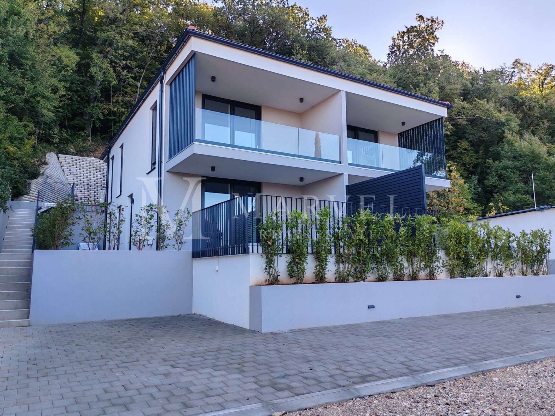 Flat For sale - PRIMORSKO-GORANSKA OMIŠALJ