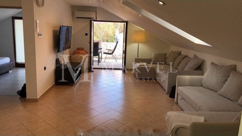 Apartment Zu verkaufen - PRIMORSKO-GORANSKA OMIŠALJ