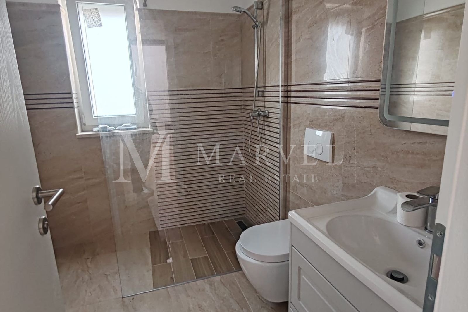 Apartment Zu verkaufen - PRIMORSKO-GORANSKA OMIŠALJ