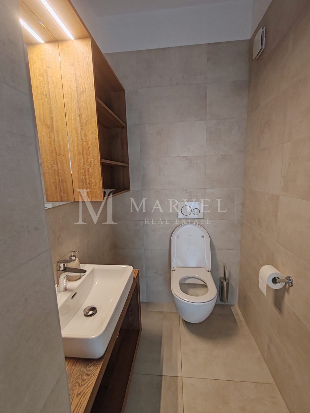 Apartmán Na predaj - PRIMORSKO-GORANSKA Malinska-Dubašnica