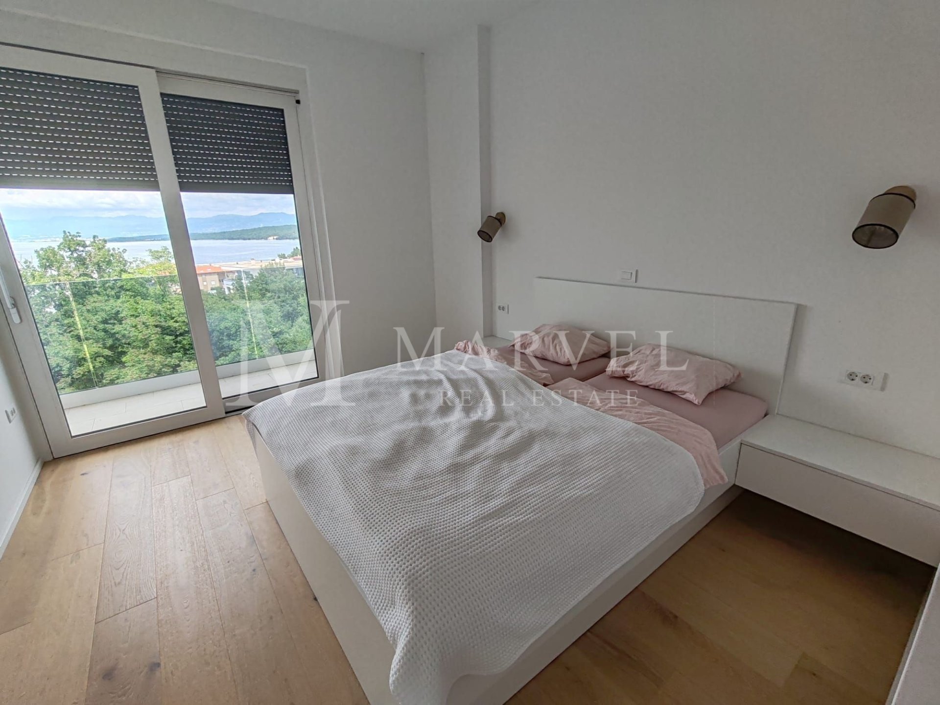 Apartmán Na predaj - PRIMORSKO-GORANSKA Malinska-Dubašnica