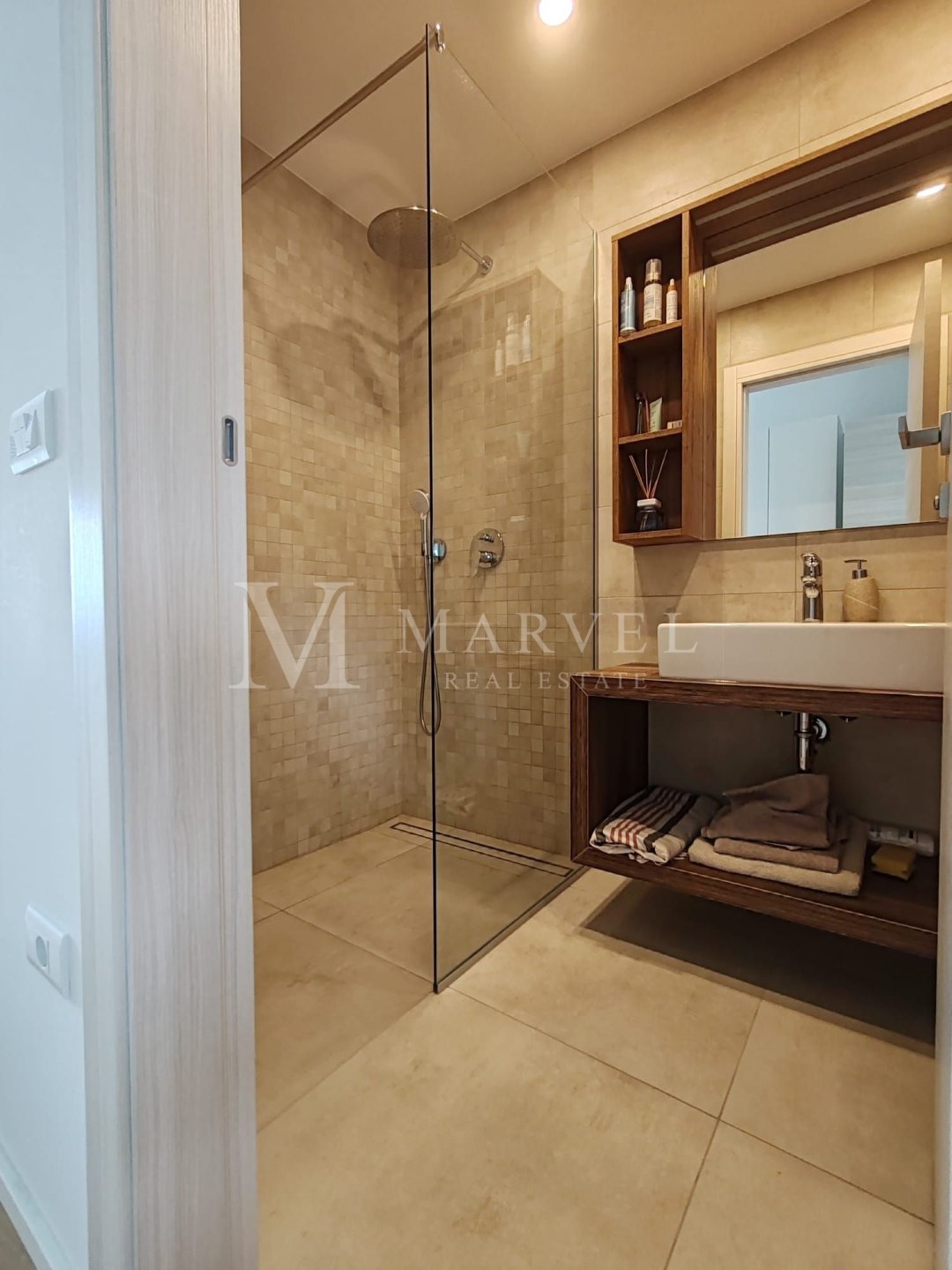 Apartmán Na predaj - PRIMORSKO-GORANSKA Malinska-Dubašnica