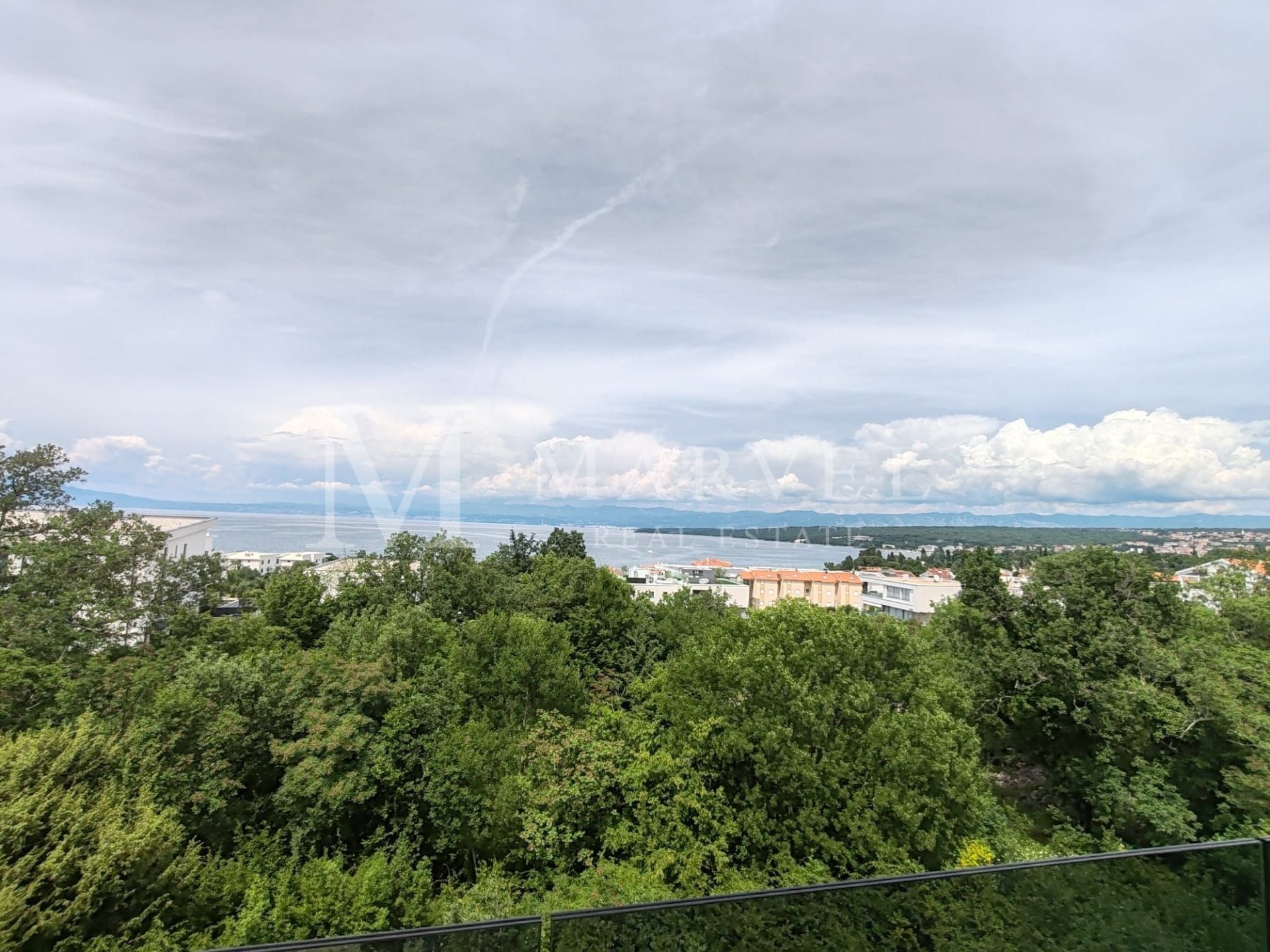Apartmán Na predaj - PRIMORSKO-GORANSKA Malinska-Dubašnica