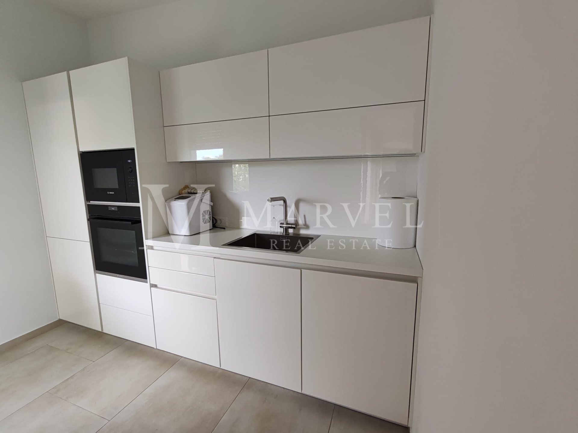 Apartmán Na predaj - PRIMORSKO-GORANSKA Malinska-Dubašnica