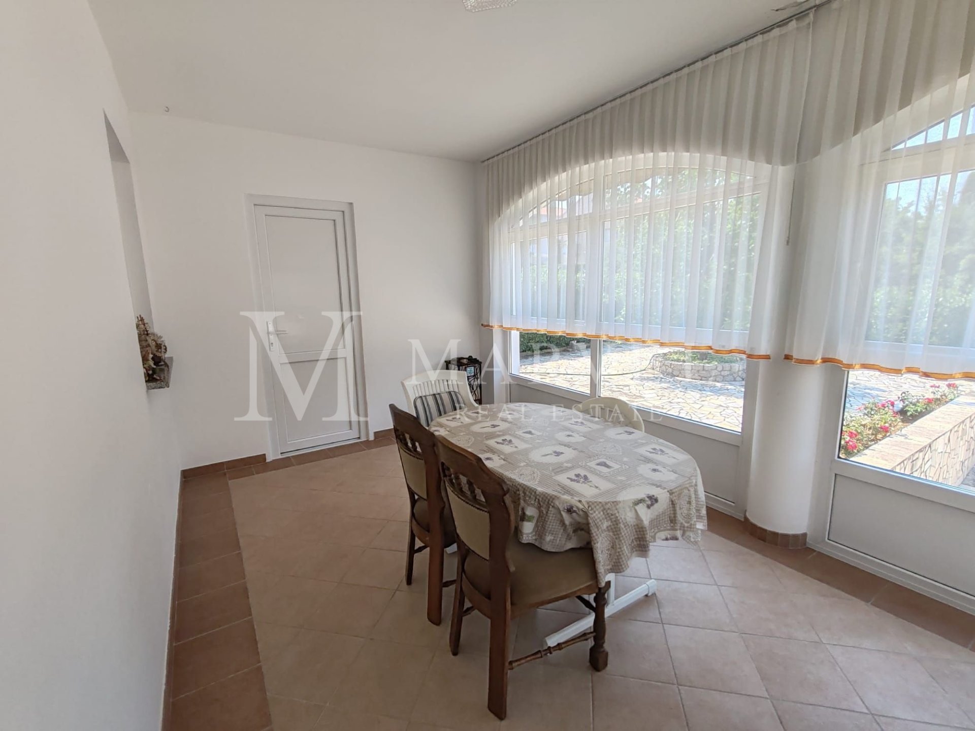 Flat For sale - PRIMORSKO-GORANSKA Malinska-Dubašnica