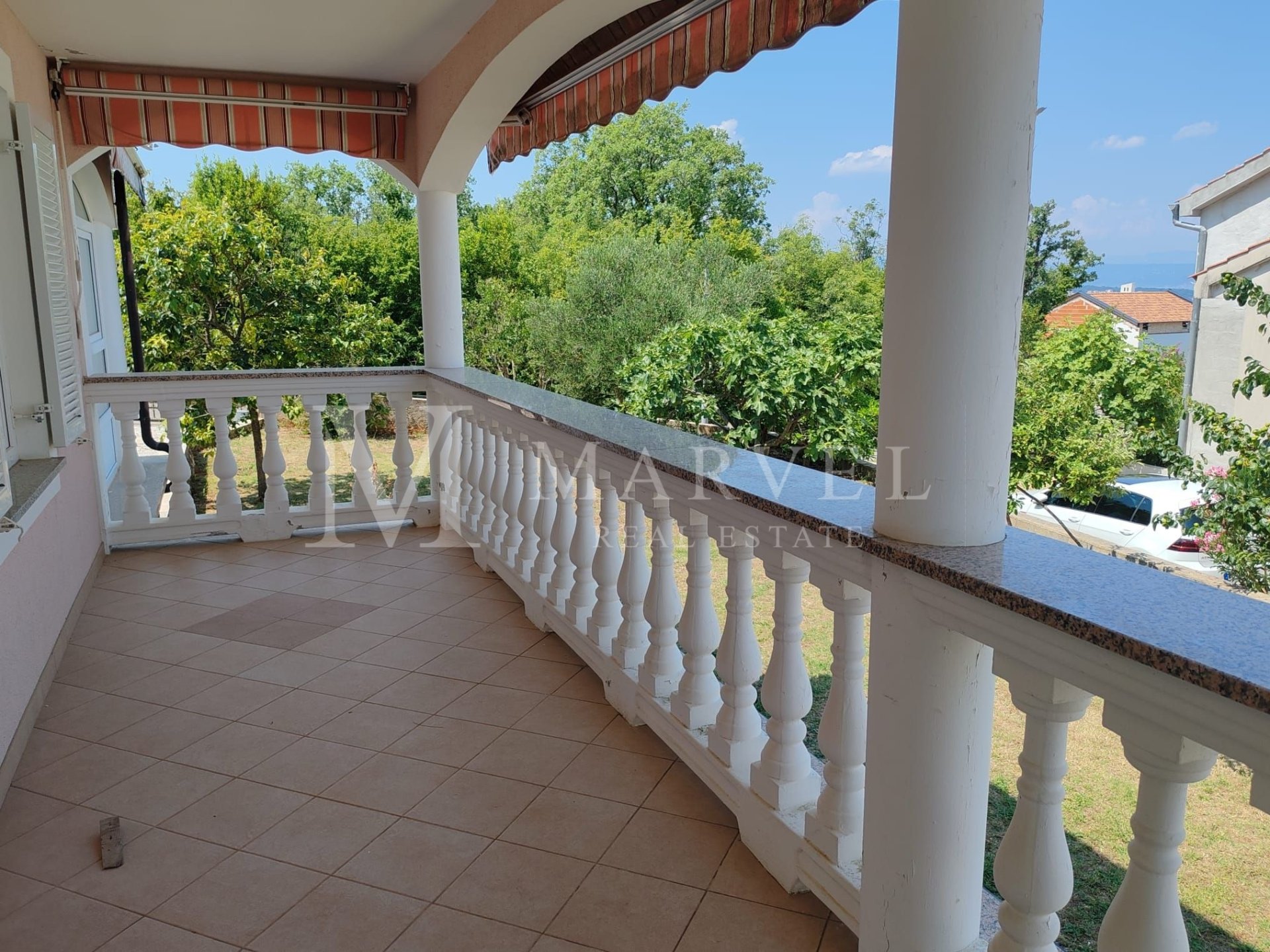 Flat For sale - PRIMORSKO-GORANSKA Malinska-Dubašnica