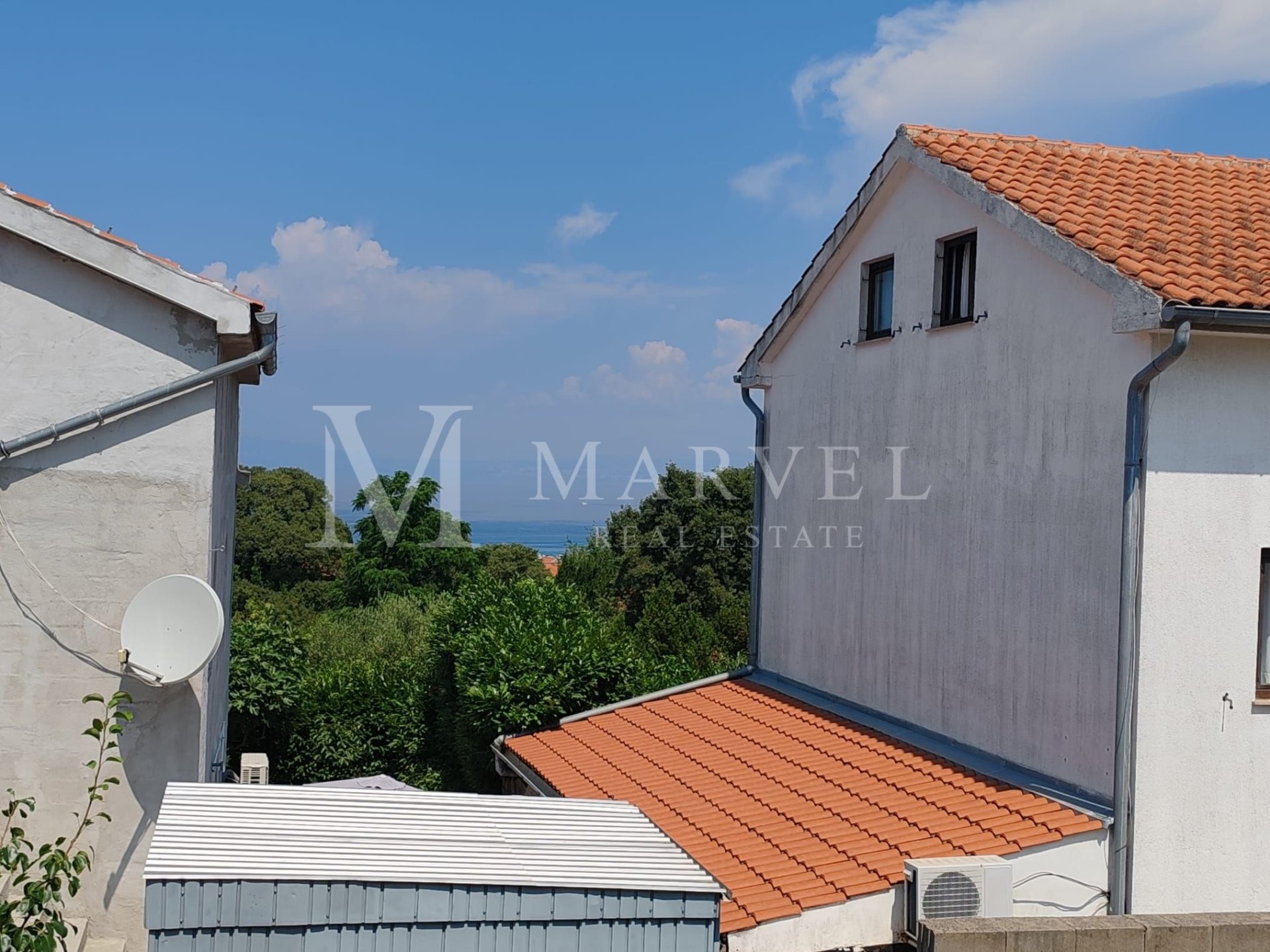 Flat For sale - PRIMORSKO-GORANSKA Malinska-Dubašnica