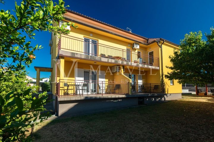 Haus zu verkaufen 349 m² – Njivice