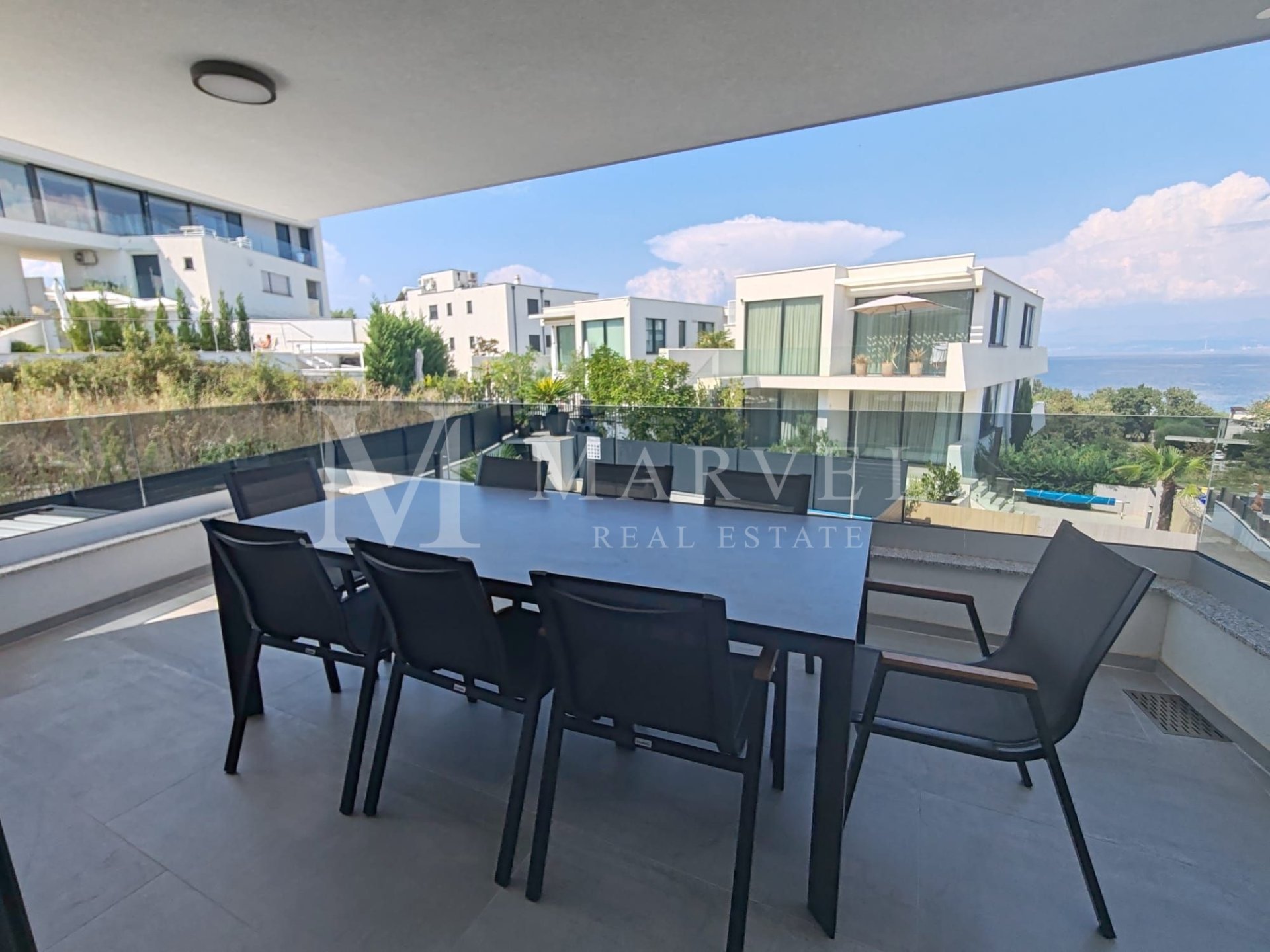 Apartment Zu verkaufen - Primorsko-goranska Malinska-dubašnica - foto 1/18