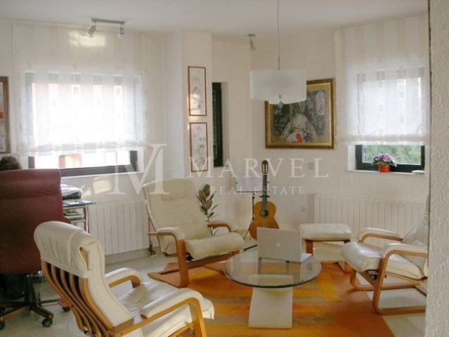 Haus Zu verkaufen - Primorsko-goranska Malinska-dubašnica - foto 5/9