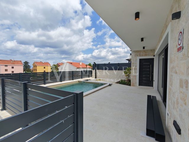 House For sale - Primorsko-goranska Malinska-dubašnica - foto 5/17