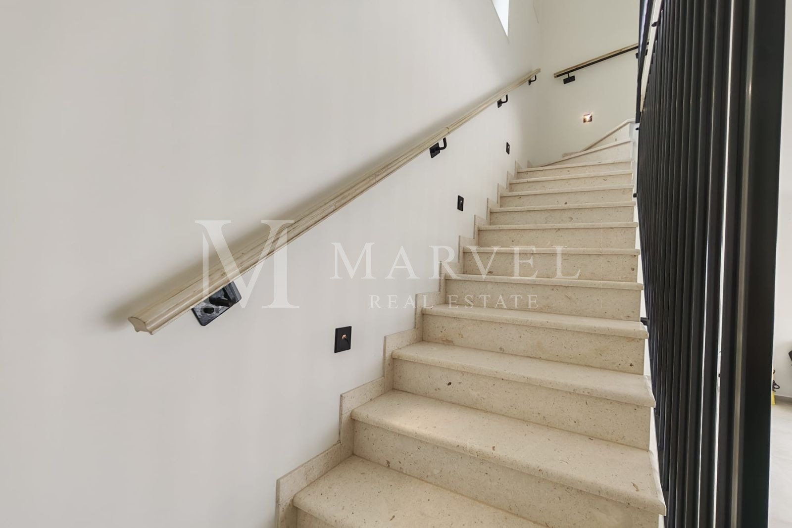 House For sale - PRIMORSKO-GORANSKA MALINSKA-DUBAŠNICA