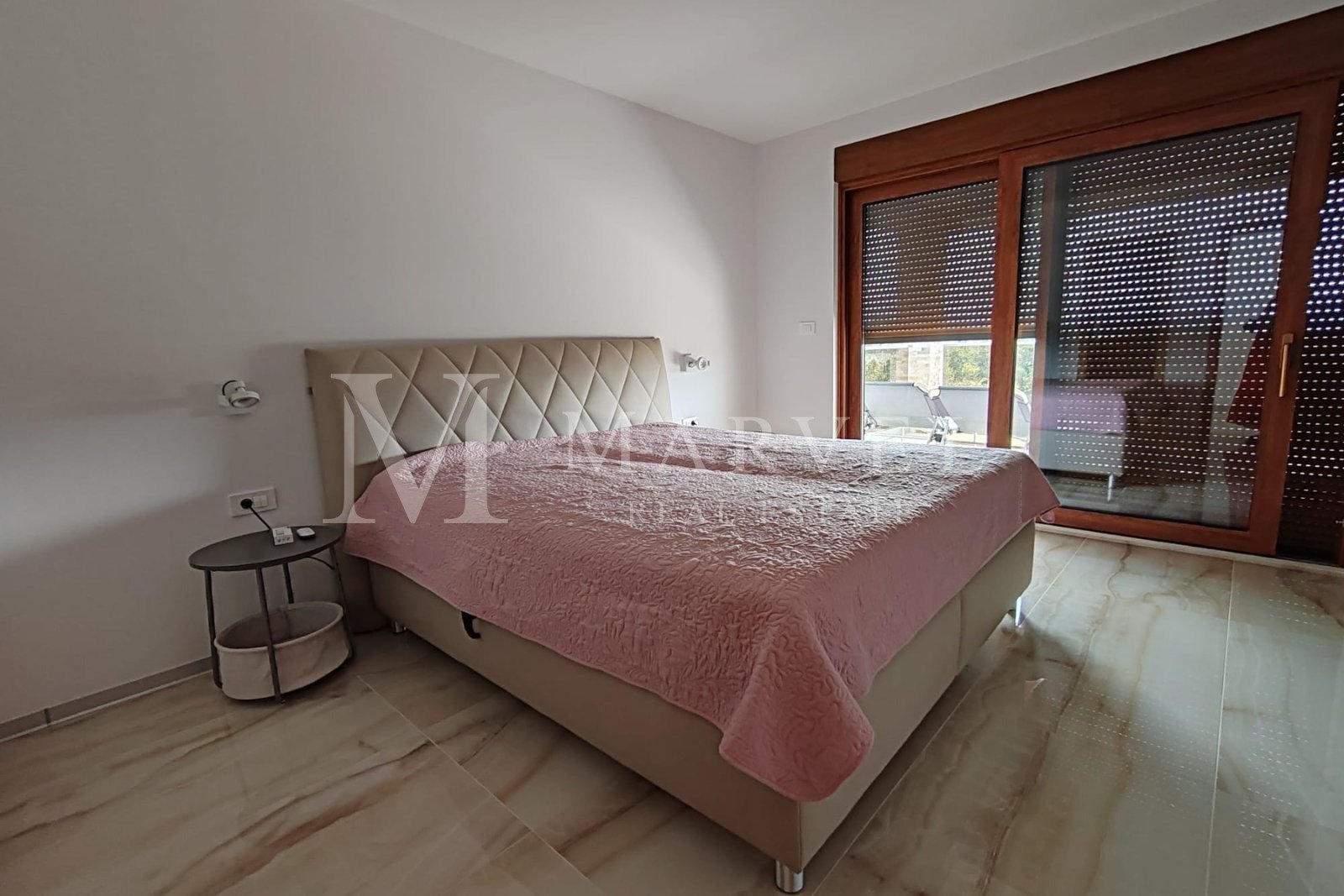 Dom Na predaj - PRIMORSKO-GORANSKA MALINSKA-DUBAŠNICA