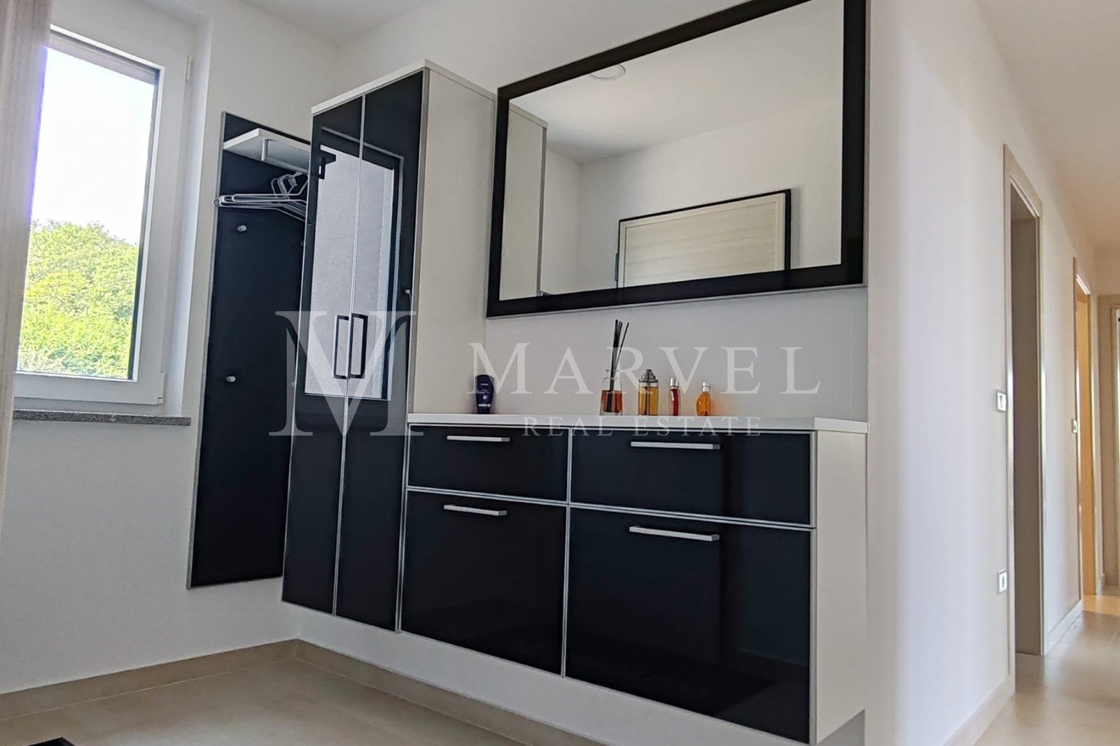 Apartma Naprodaj - PRIMORSKO-GORANSKA Malinska-Dubašnica