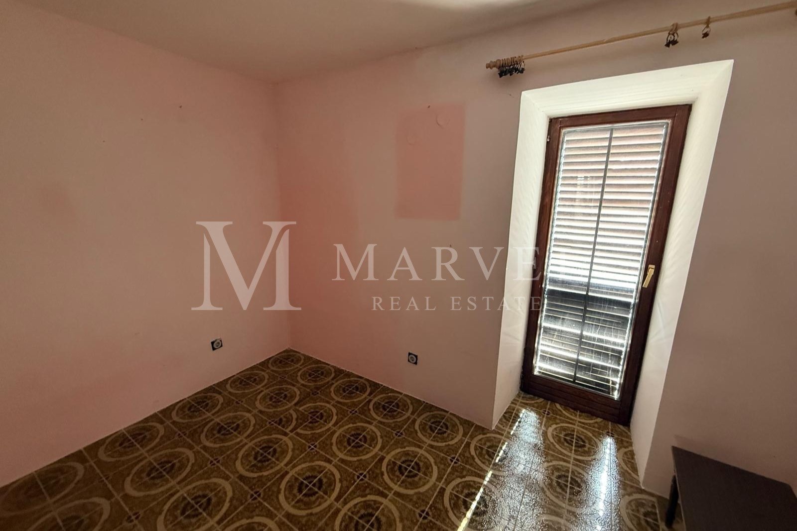 House For sale - PRIMORSKO-GORANSKA Baška