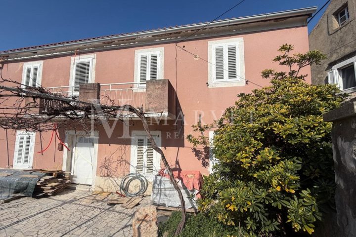 Haus zu verkaufen 150 m² – Omišalj